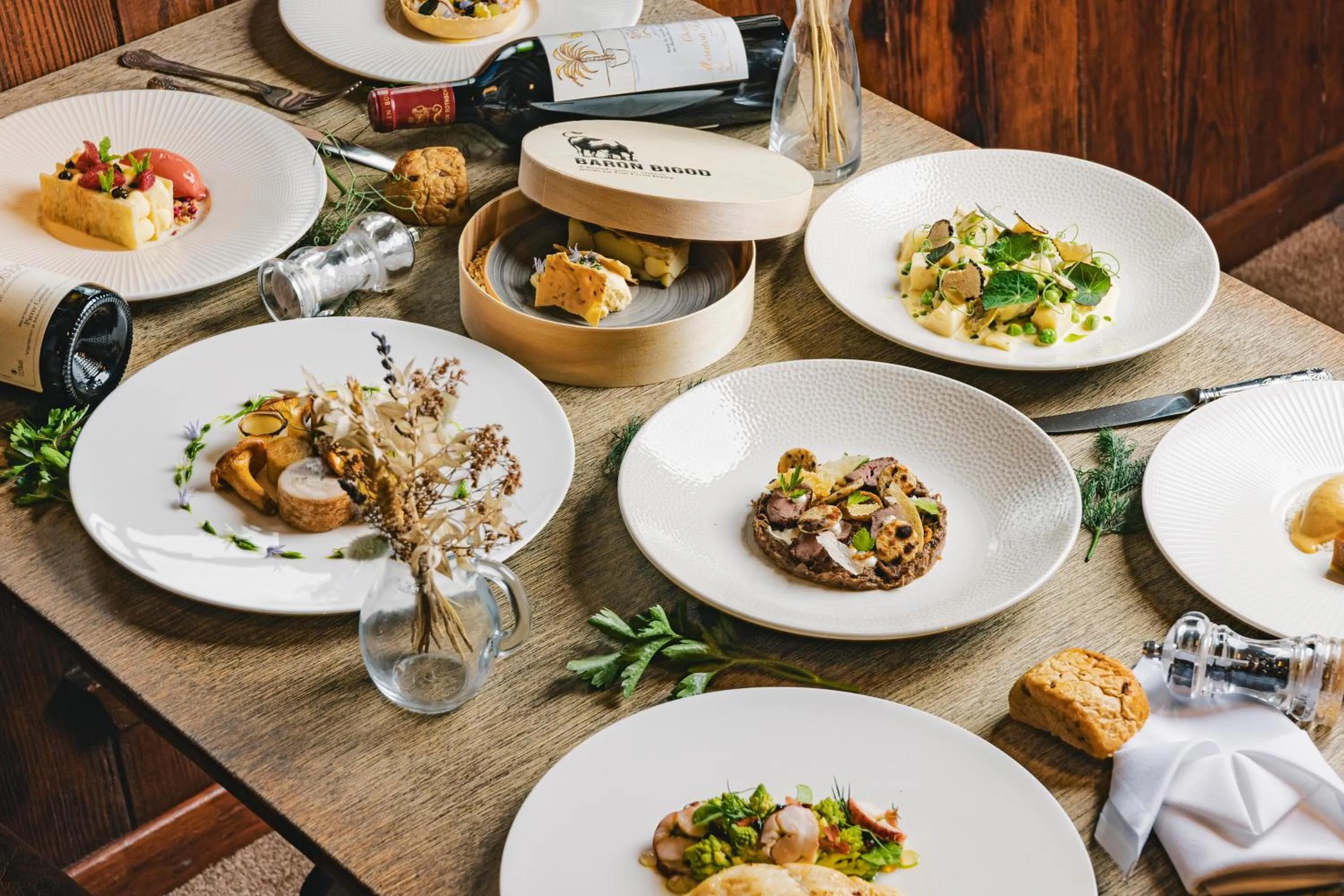 Food and drinks in The Auberge