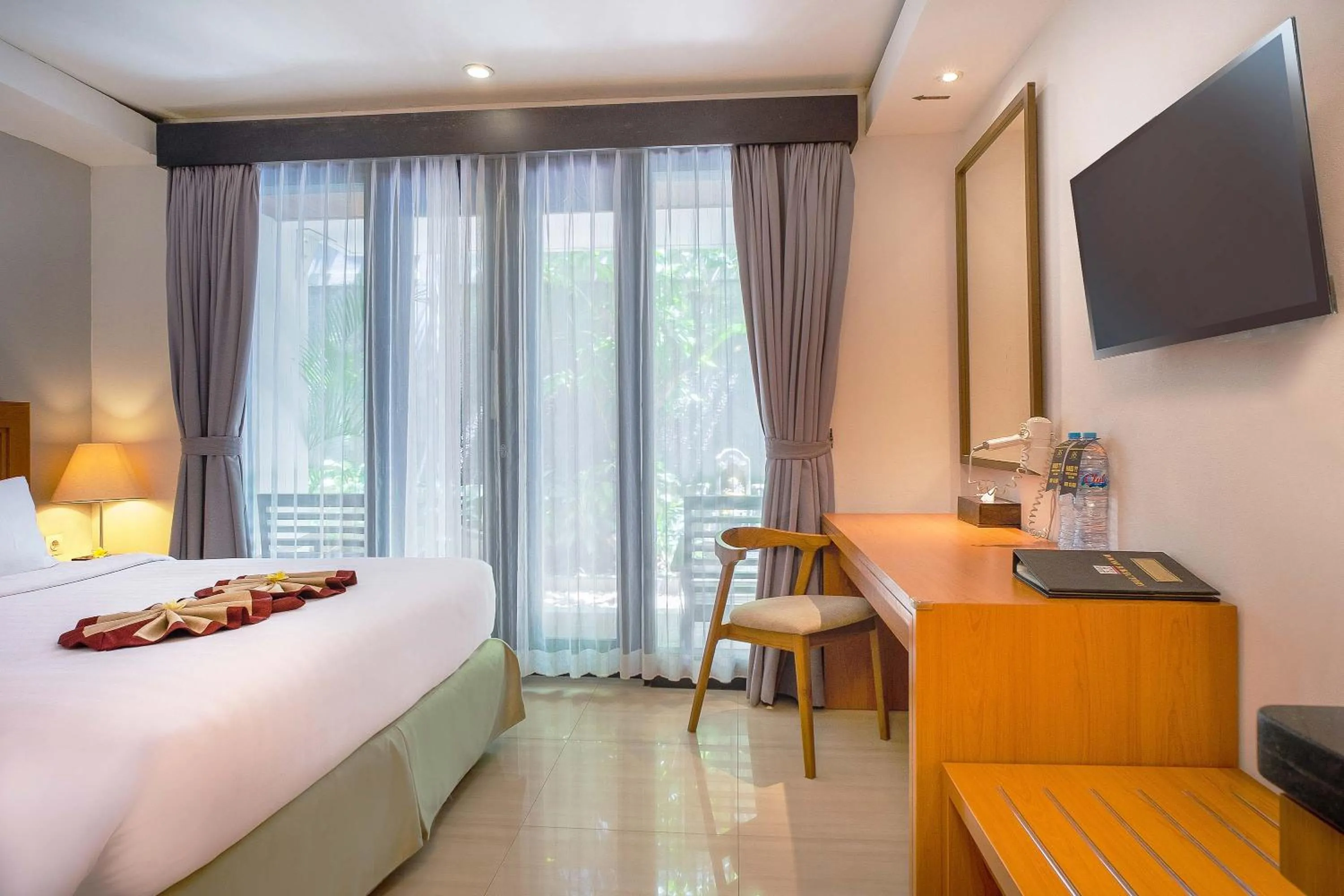 Bed in Royal Regantris Kuta