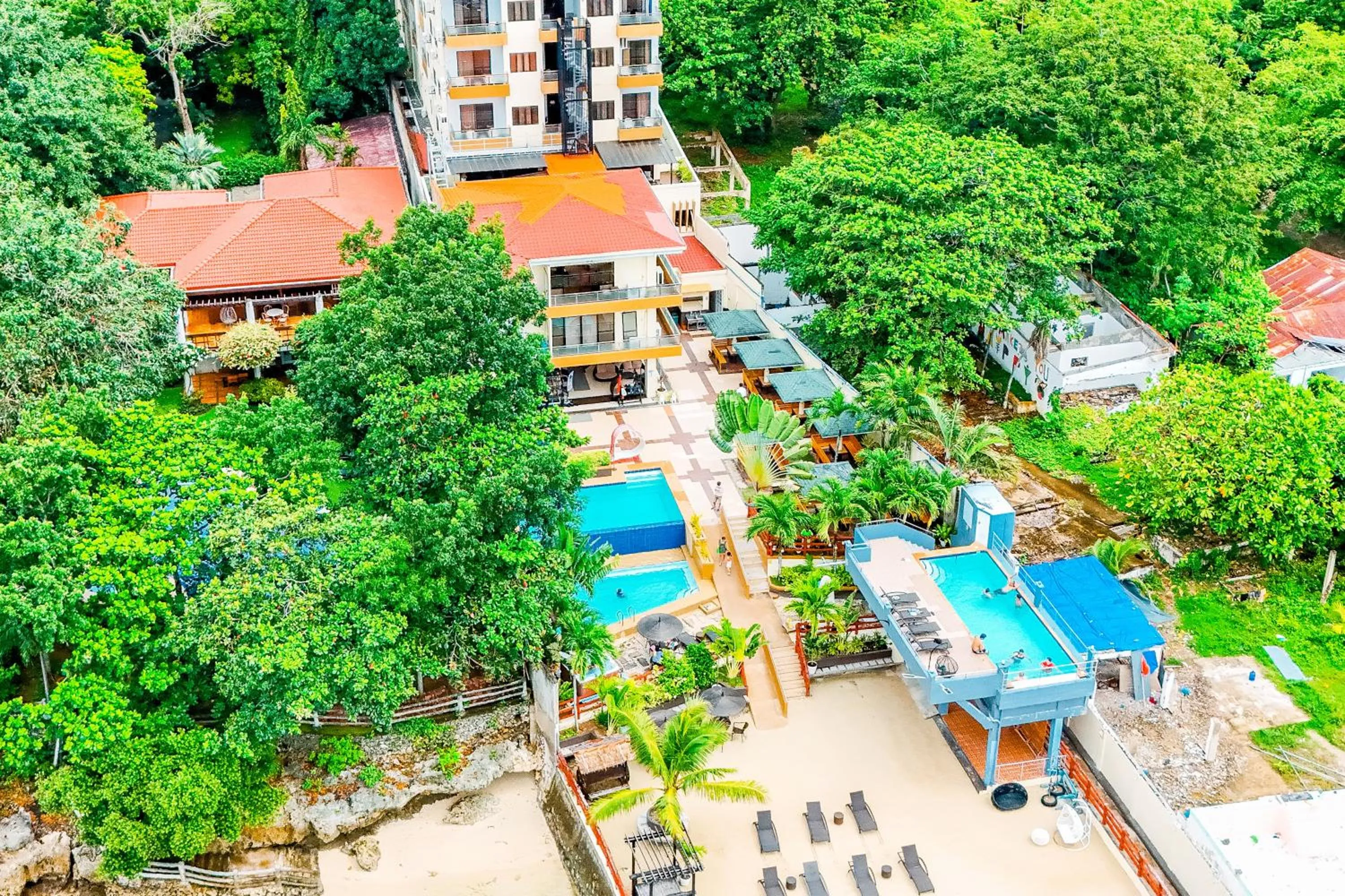 Palmbeach Resort Mactan Cebu powered by Cocotel