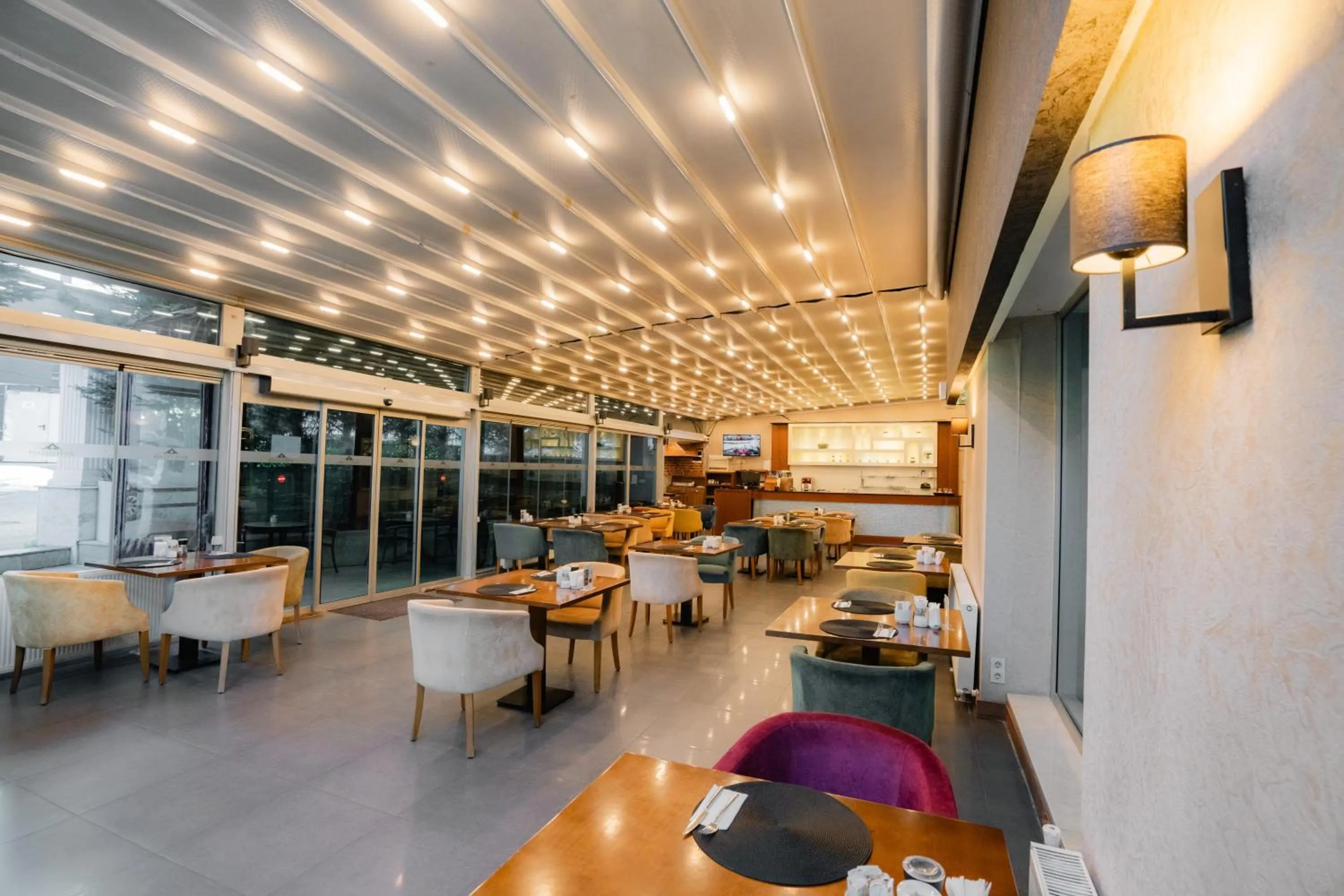 Restaurant/places to eat in Asia City Hotel Istanbul