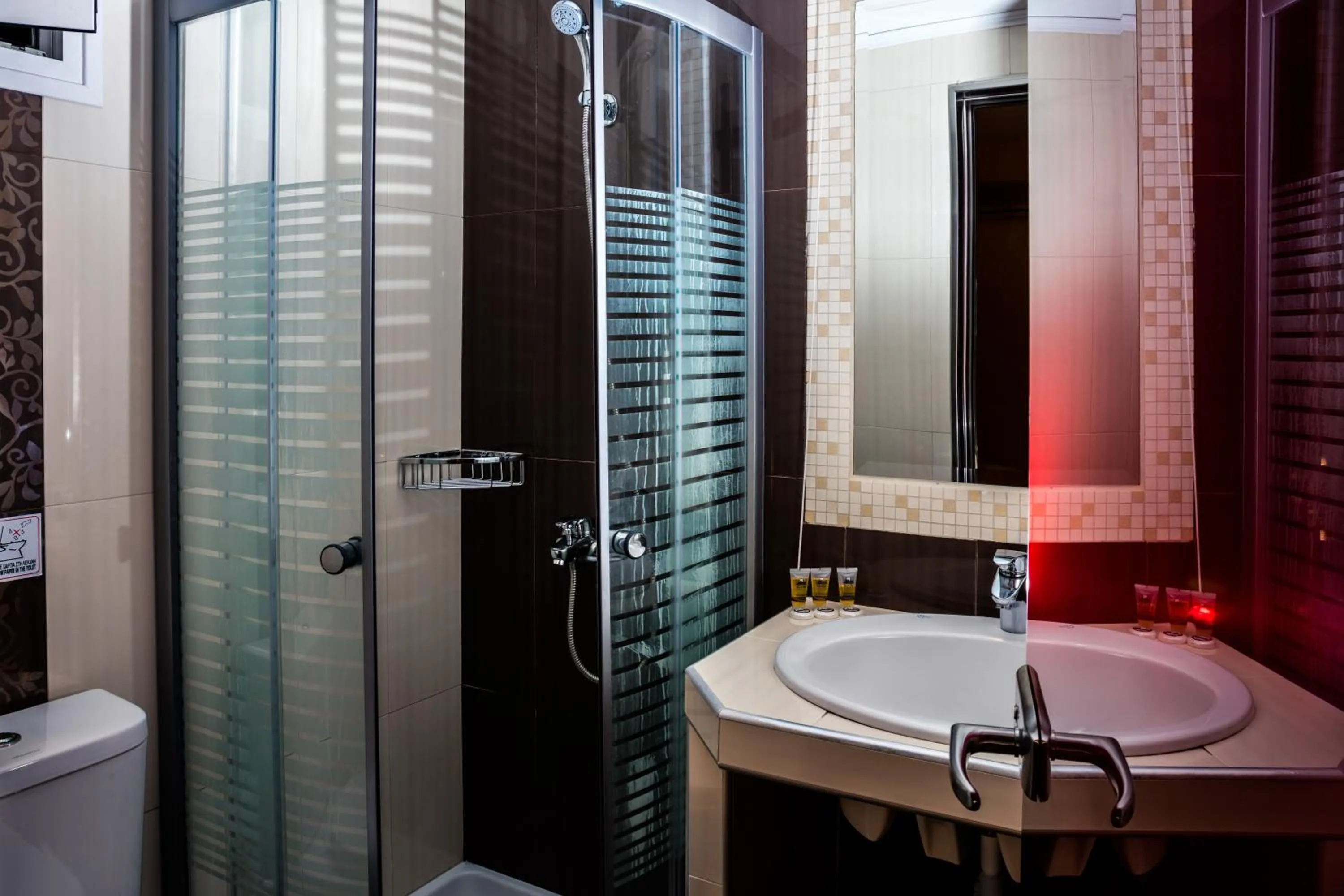 Bathroom in Hotel Potos