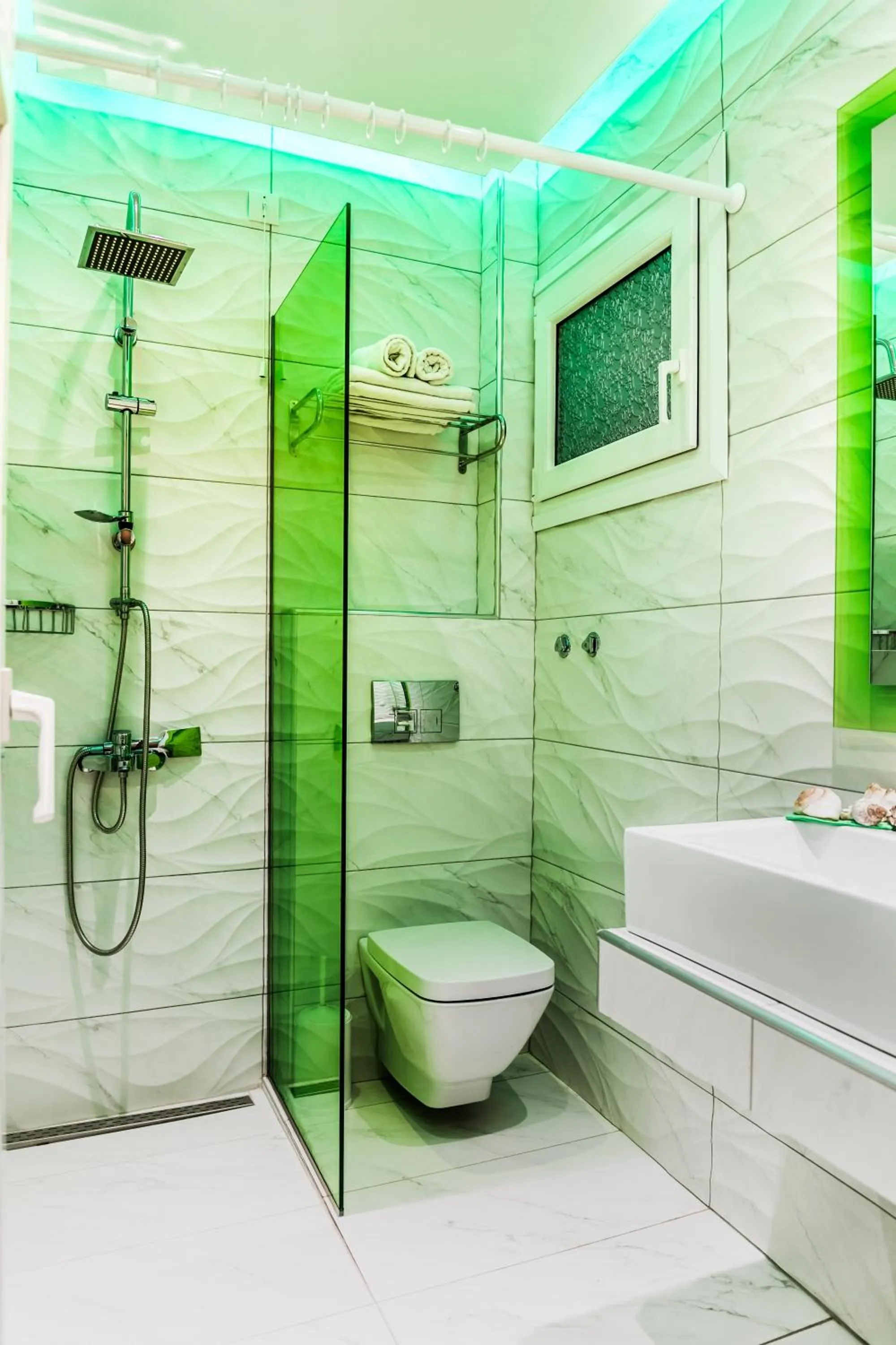 Bathroom in Hotel Potos