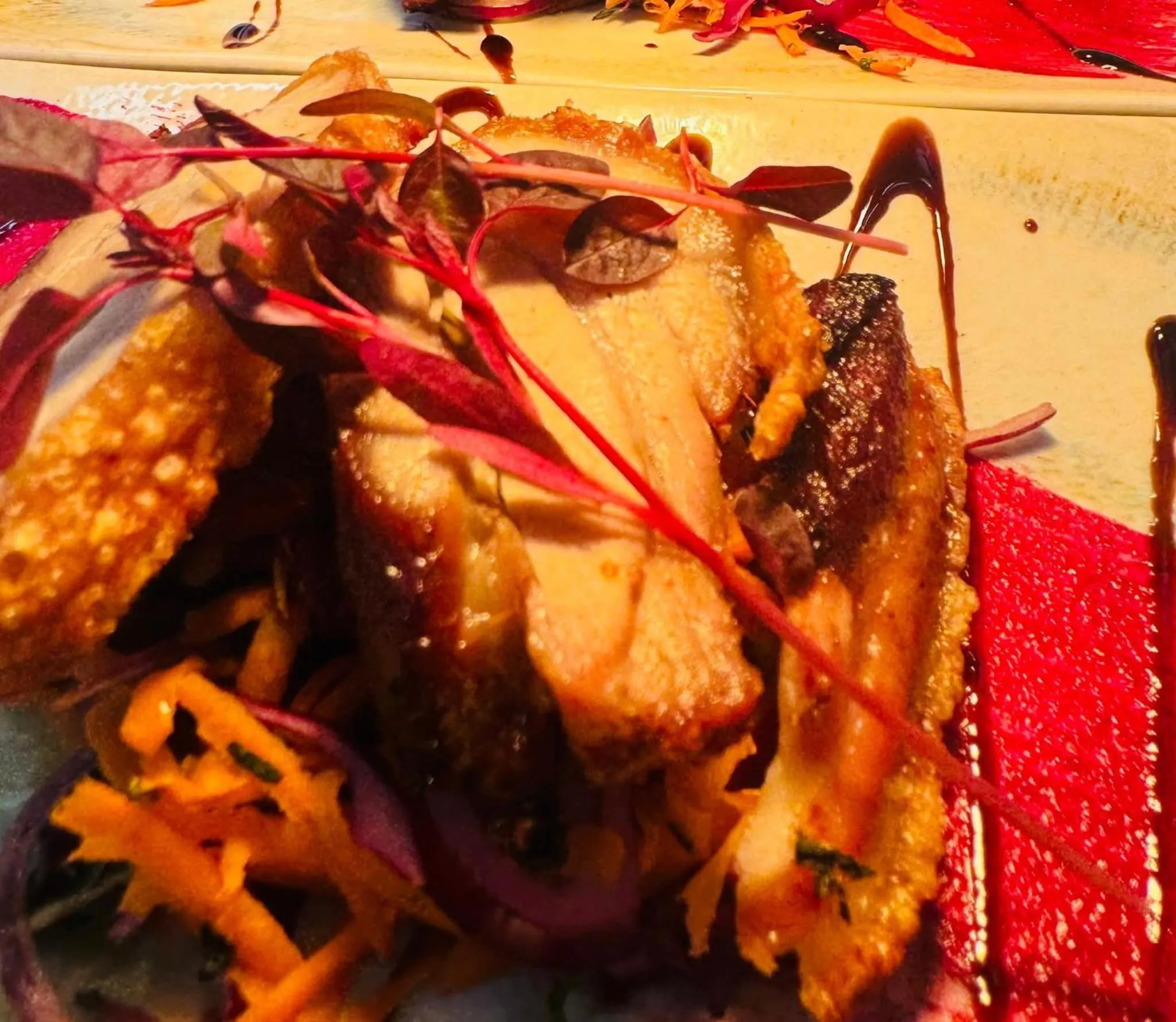 Restaurant/places to eat in Thomas Arms Hotel