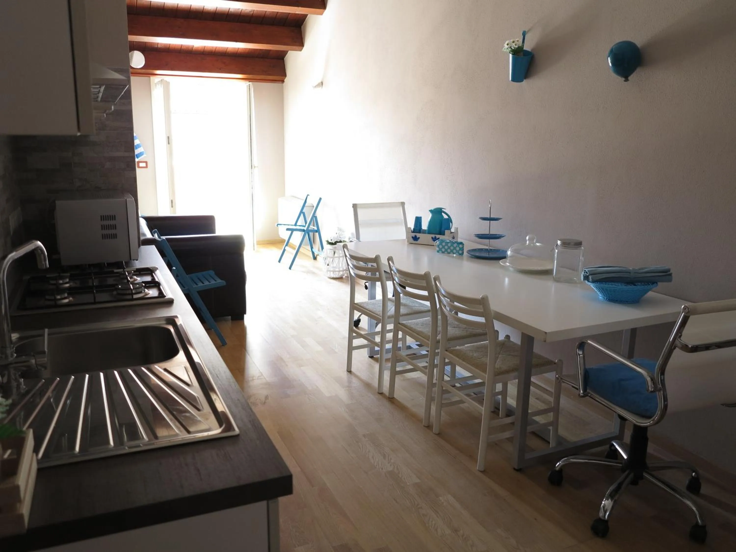 Communal lounge/ TV room in Original b&b