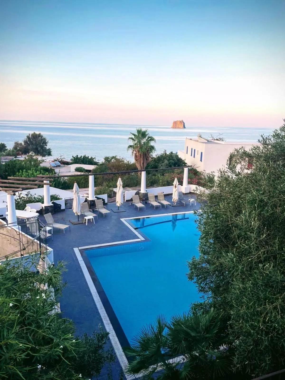 Swimming pool in La Sirenetta Park Hotel