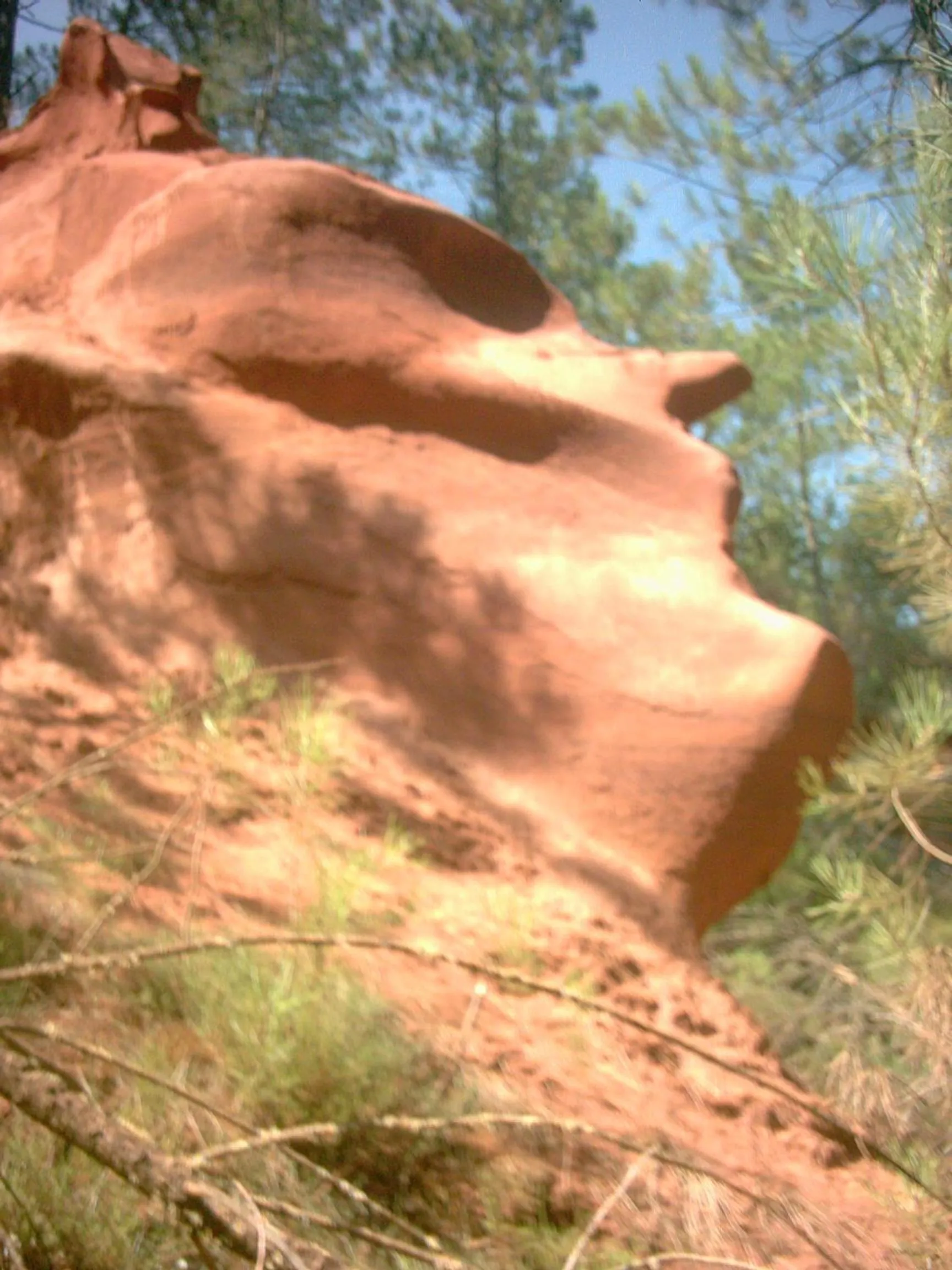 Natural landscape in La Colline des Ocres Village de vacances 3 étoiles