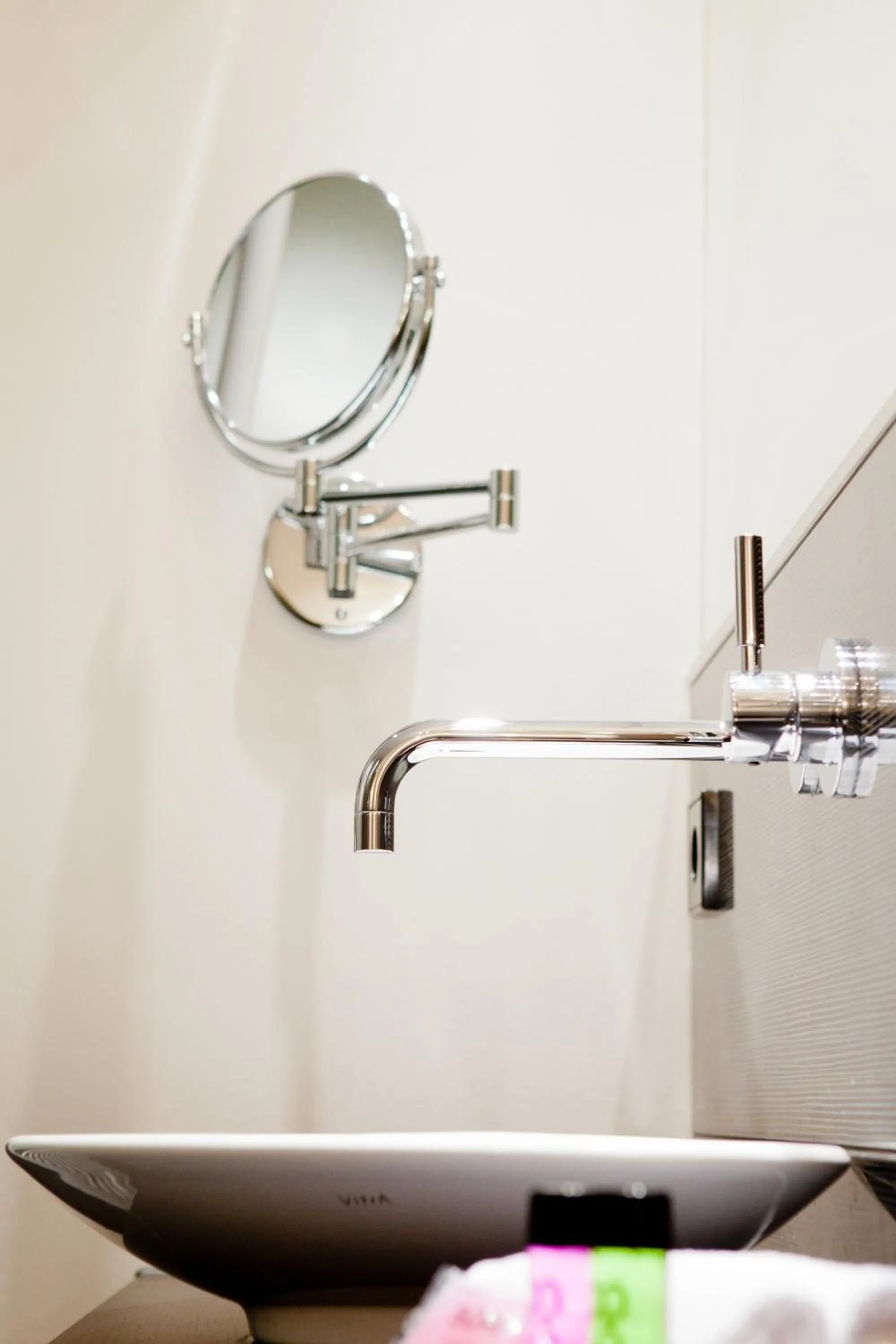 Bathroom in Hotel TraumRaum - "SELF CHECK IN"