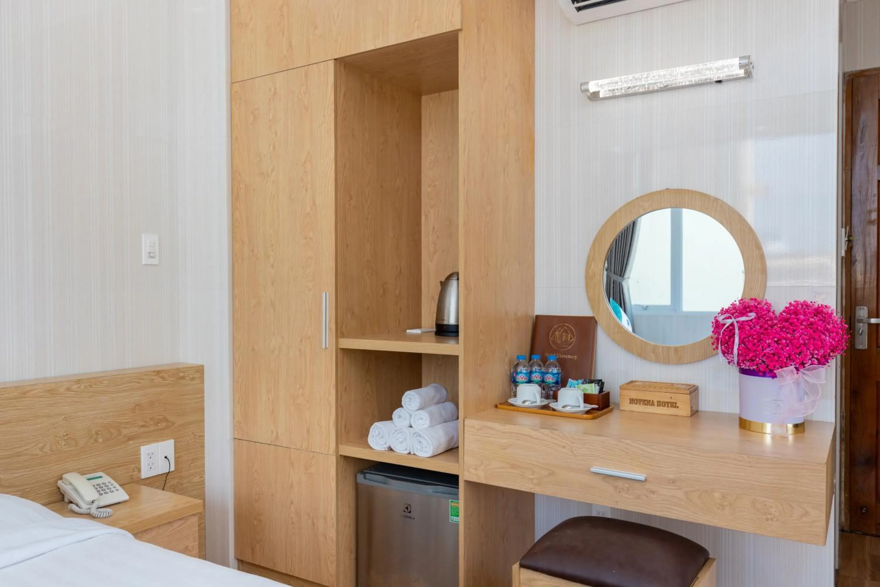 Photo of the whole room, Bed in Novena Hotel