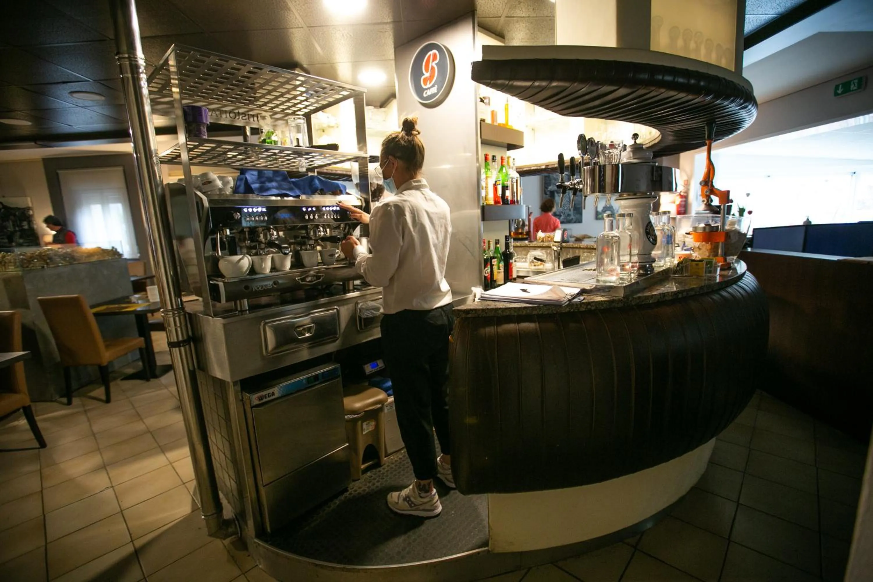 Restaurant/places to eat in Albergo Italia