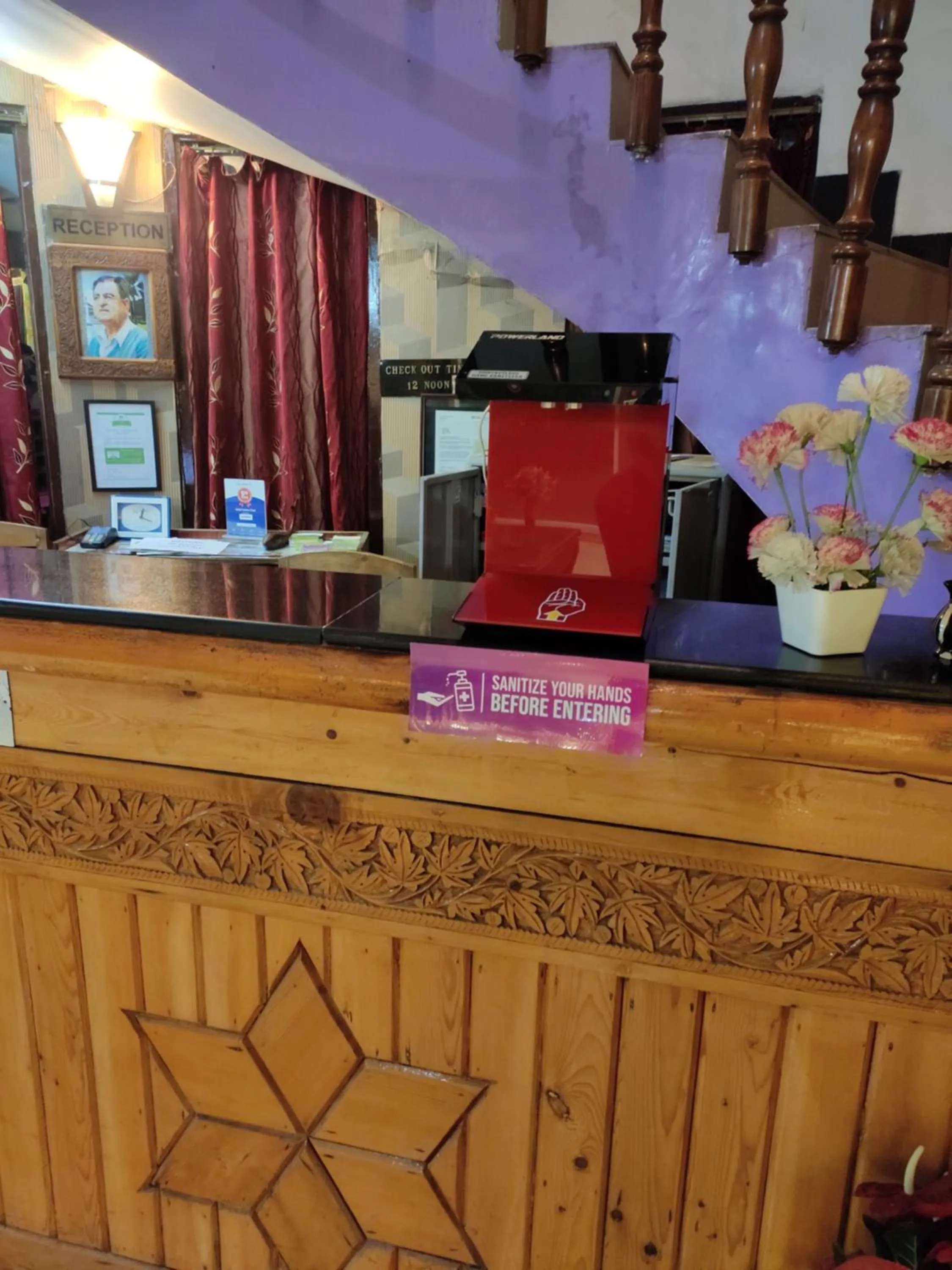 Lobby or reception in Hotel Centre Point