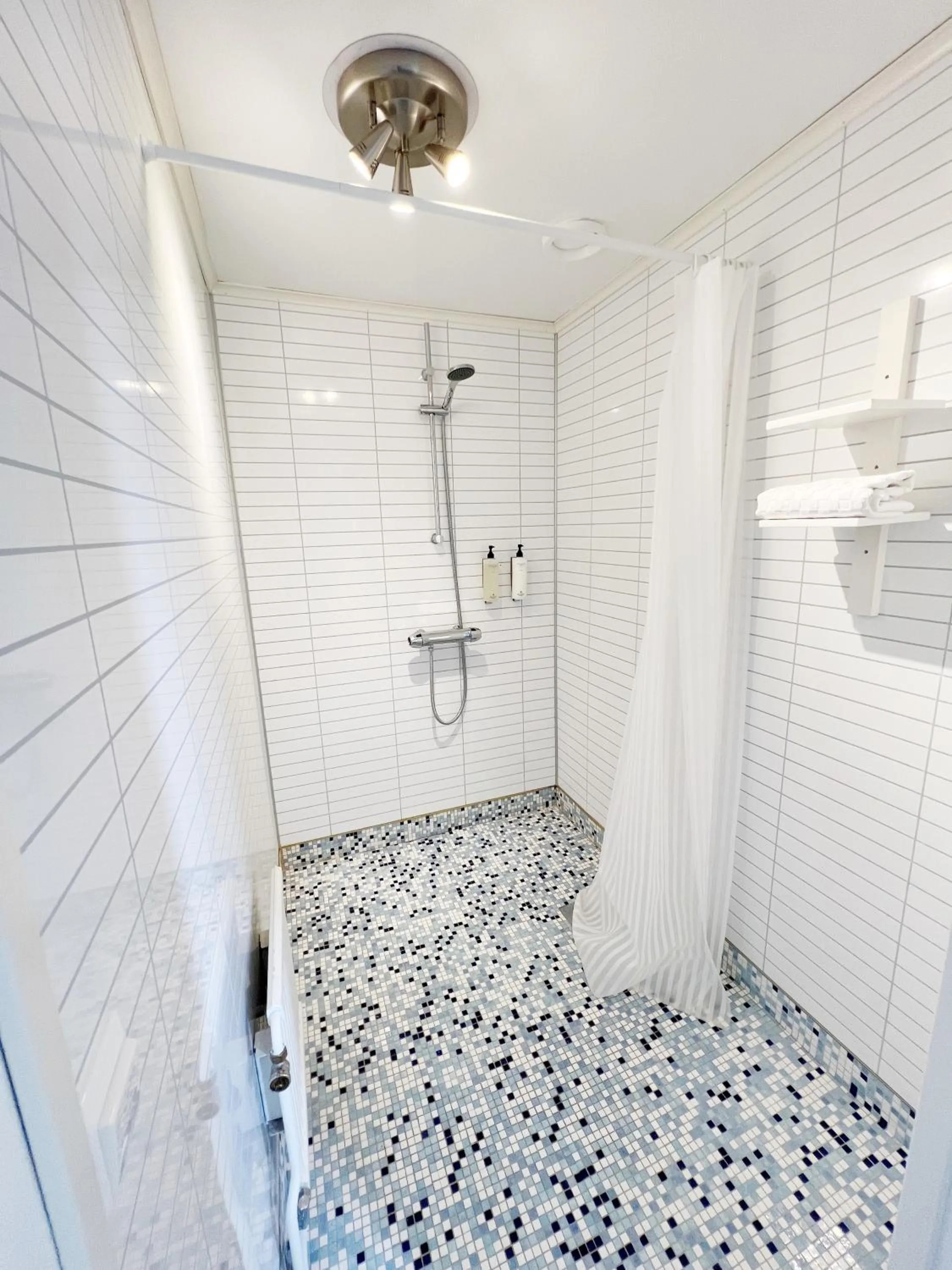 Shower in Hotell Åre Fjällsätra