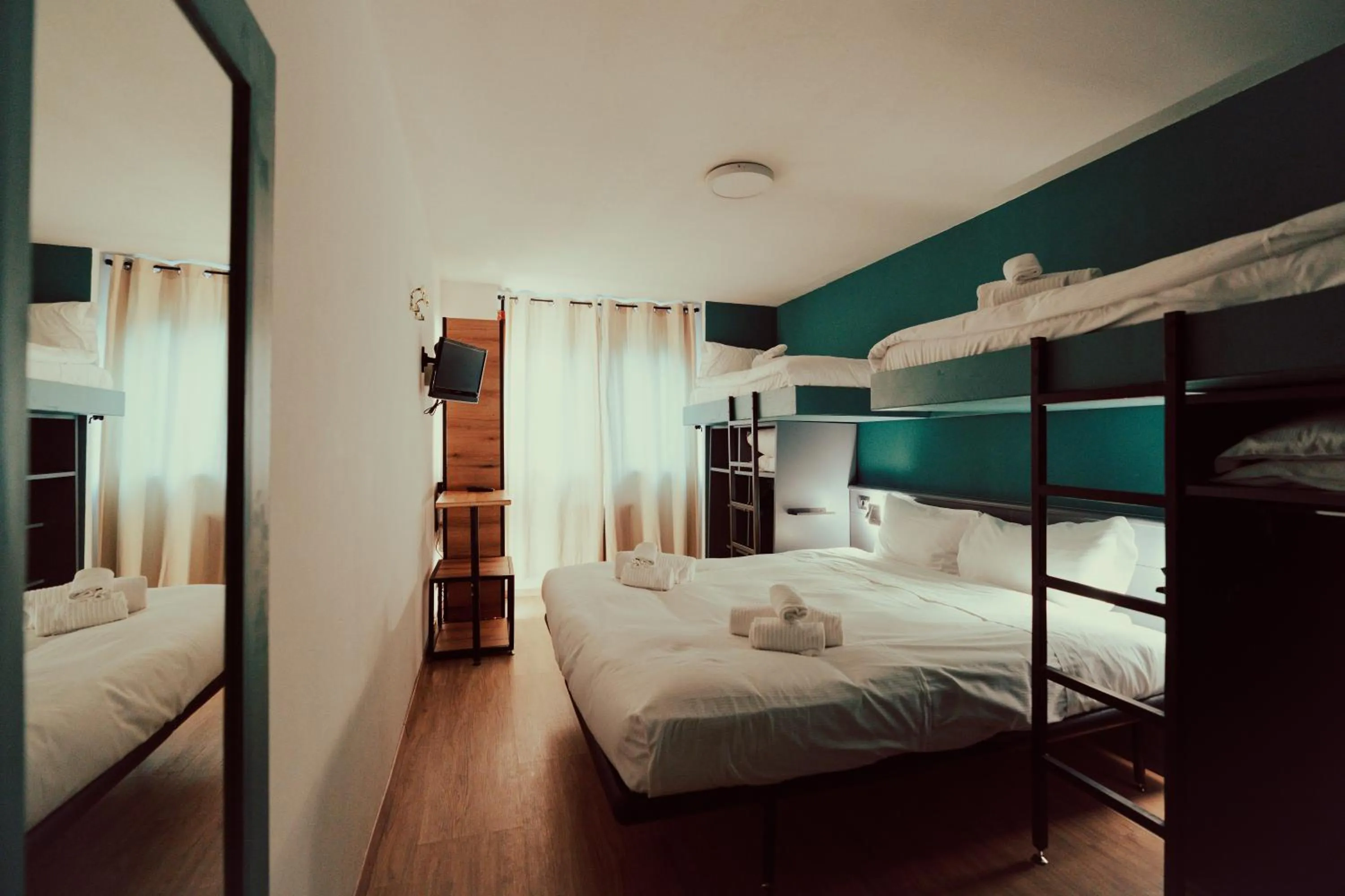 Bed in Smart Hotel Renzi