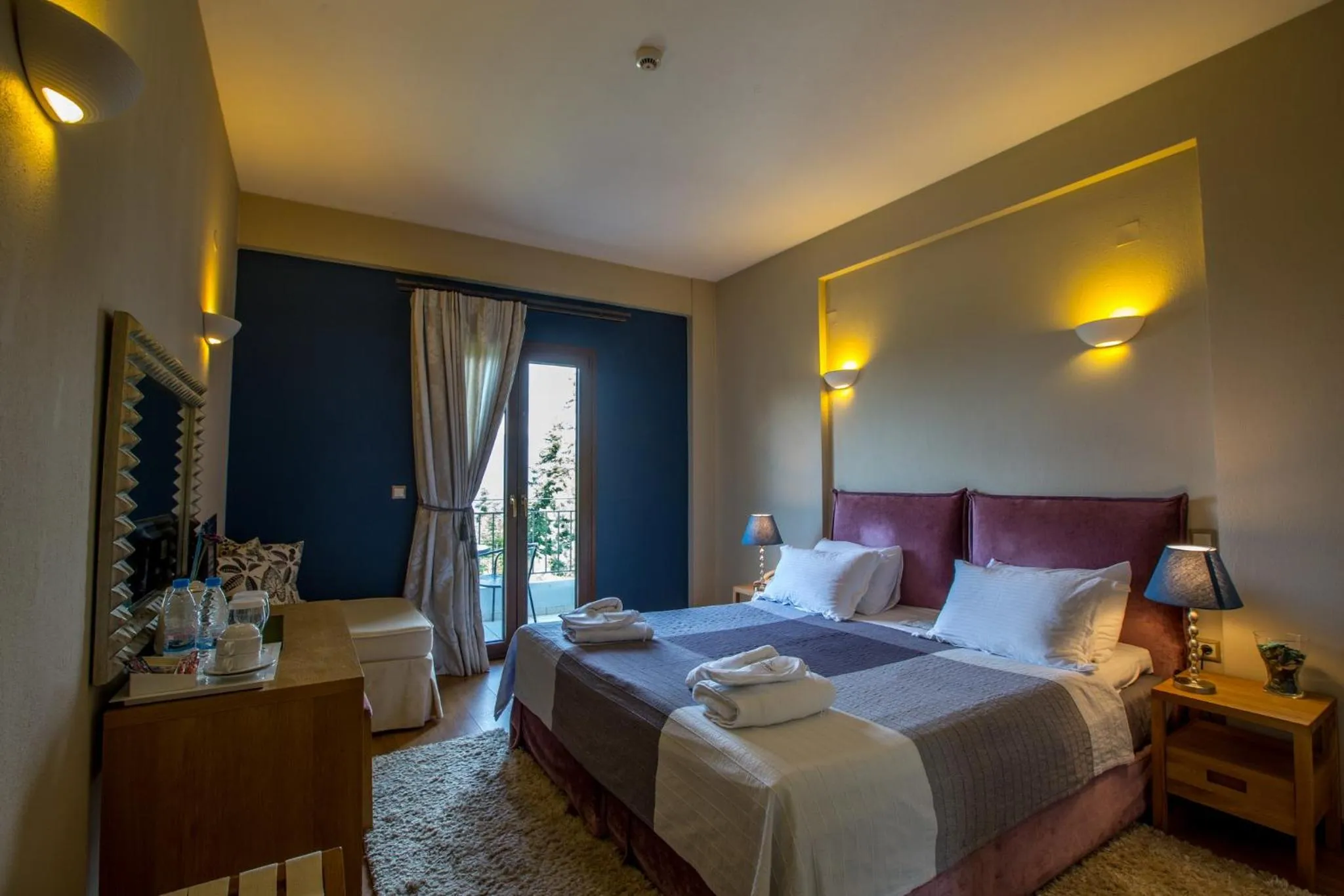 Photo of the whole room, Bed in Anavasi Mountain Resort