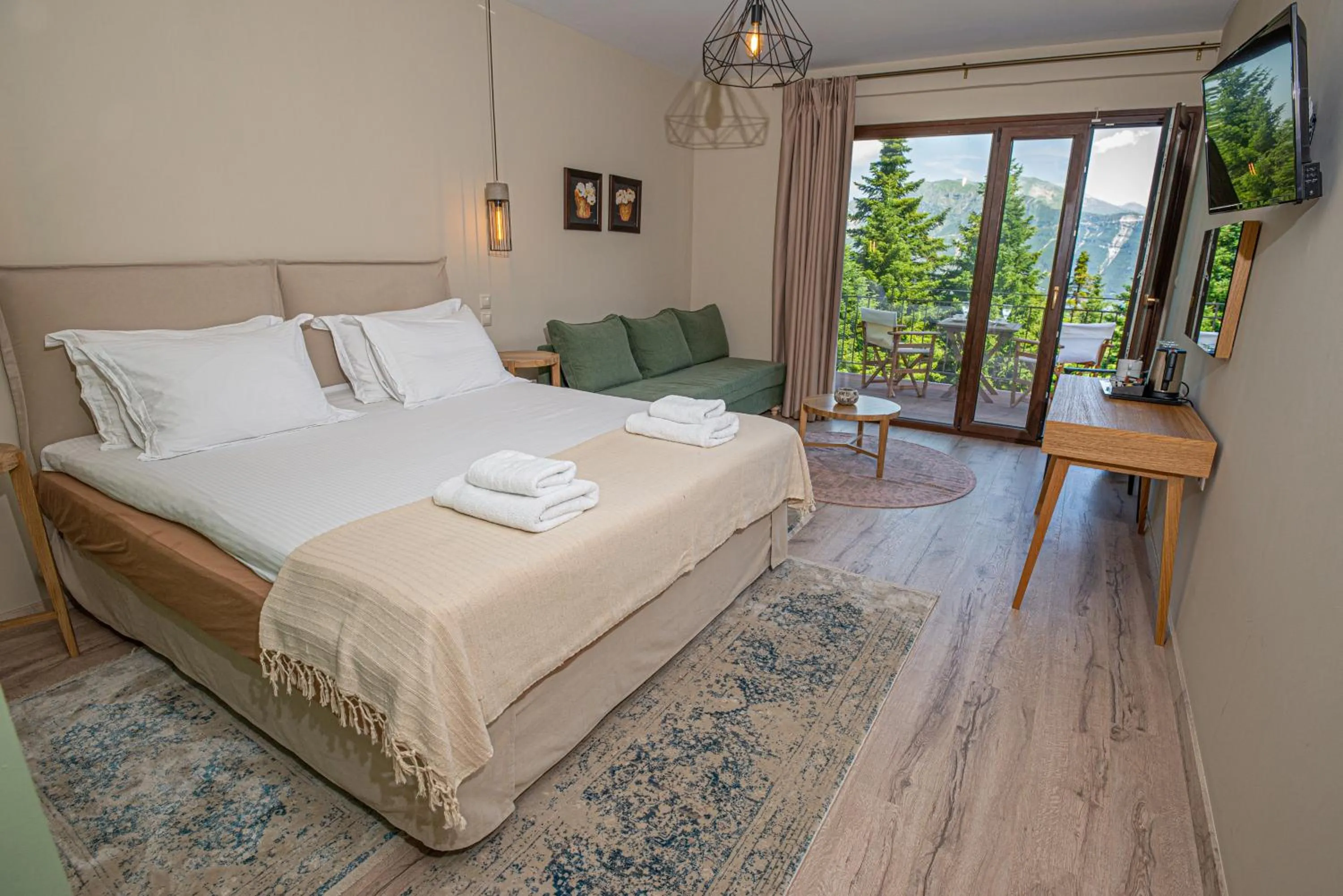 Photo of the whole room, Bed in Anavasi Mountain Resort