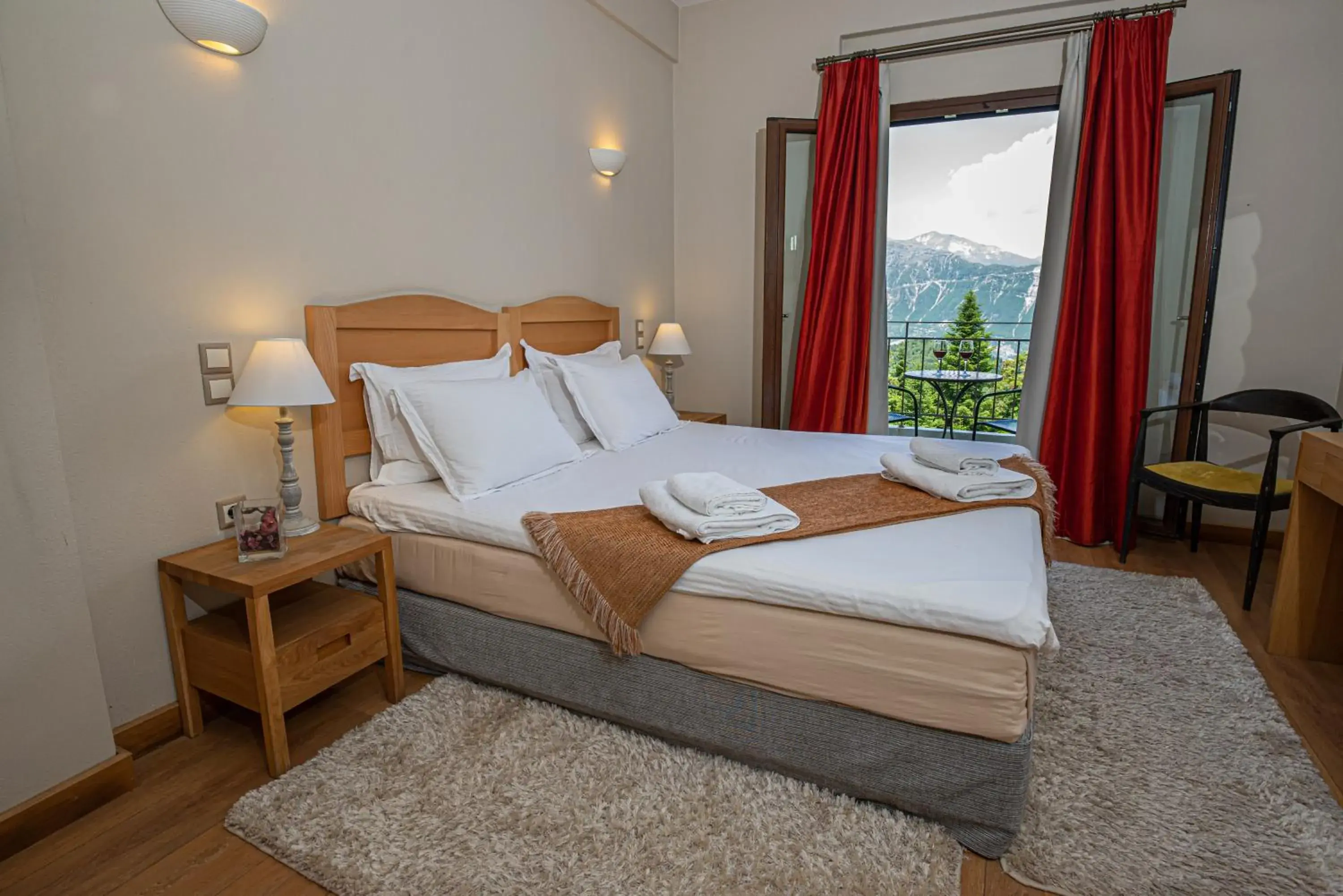 Triple Room with Mountain View in Anavasi Mountain Resort Triple Room with Mountain View in Anavasi Mountain Resort