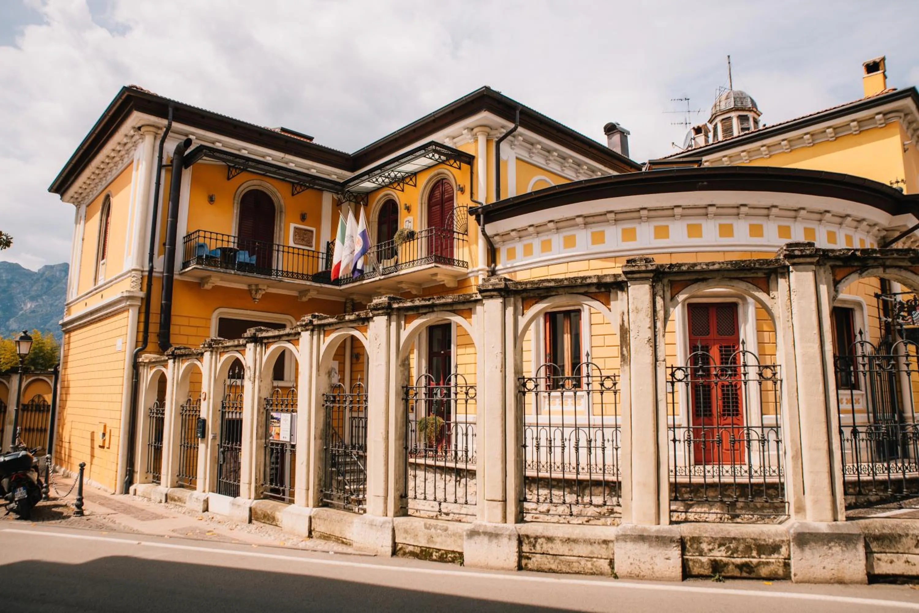 Property building in Arciduca Charming House Room & Breakfast