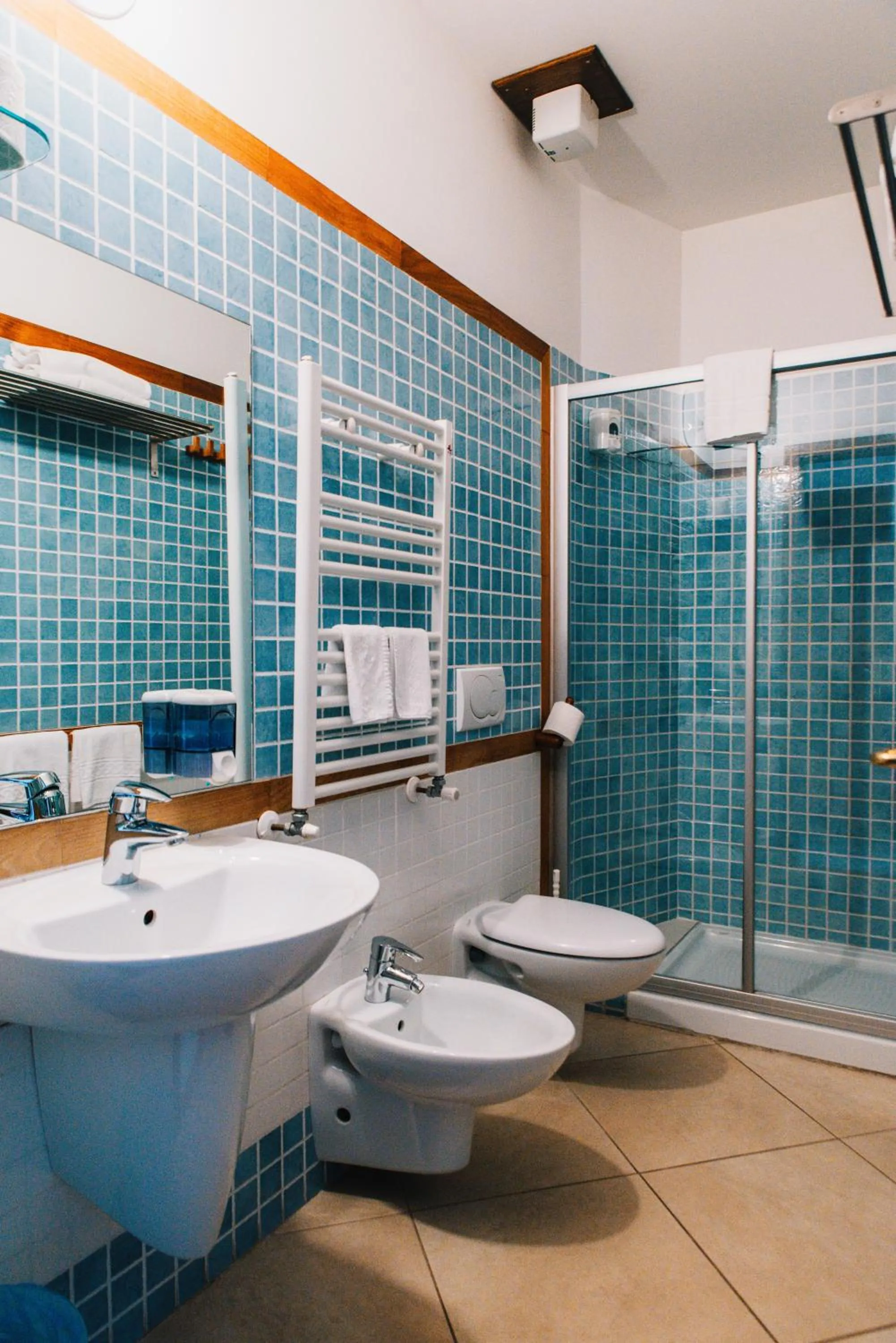 Shower in Arciduca Charming House Room & Breakfast