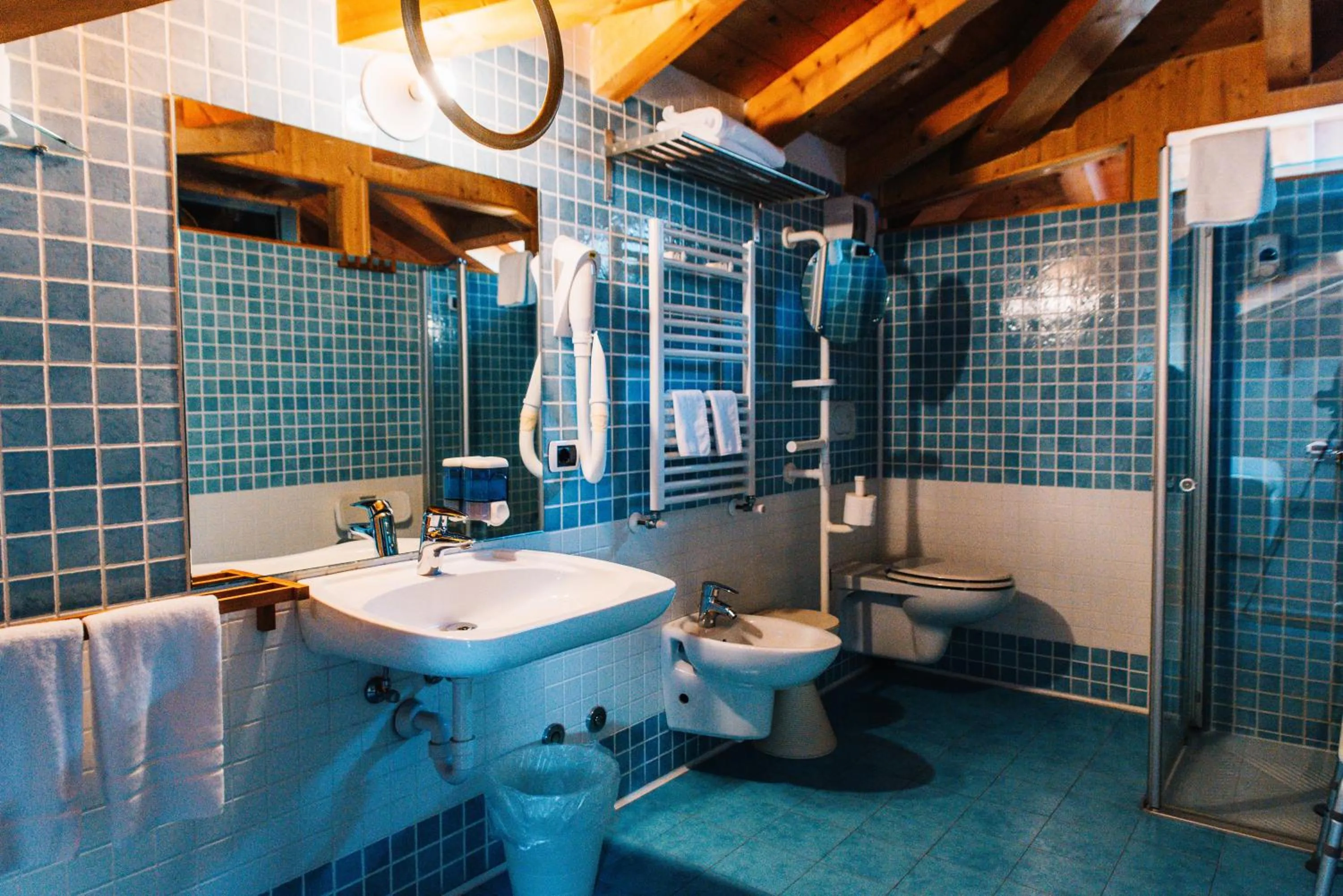 Shower in Arciduca Charming House Room & Breakfast