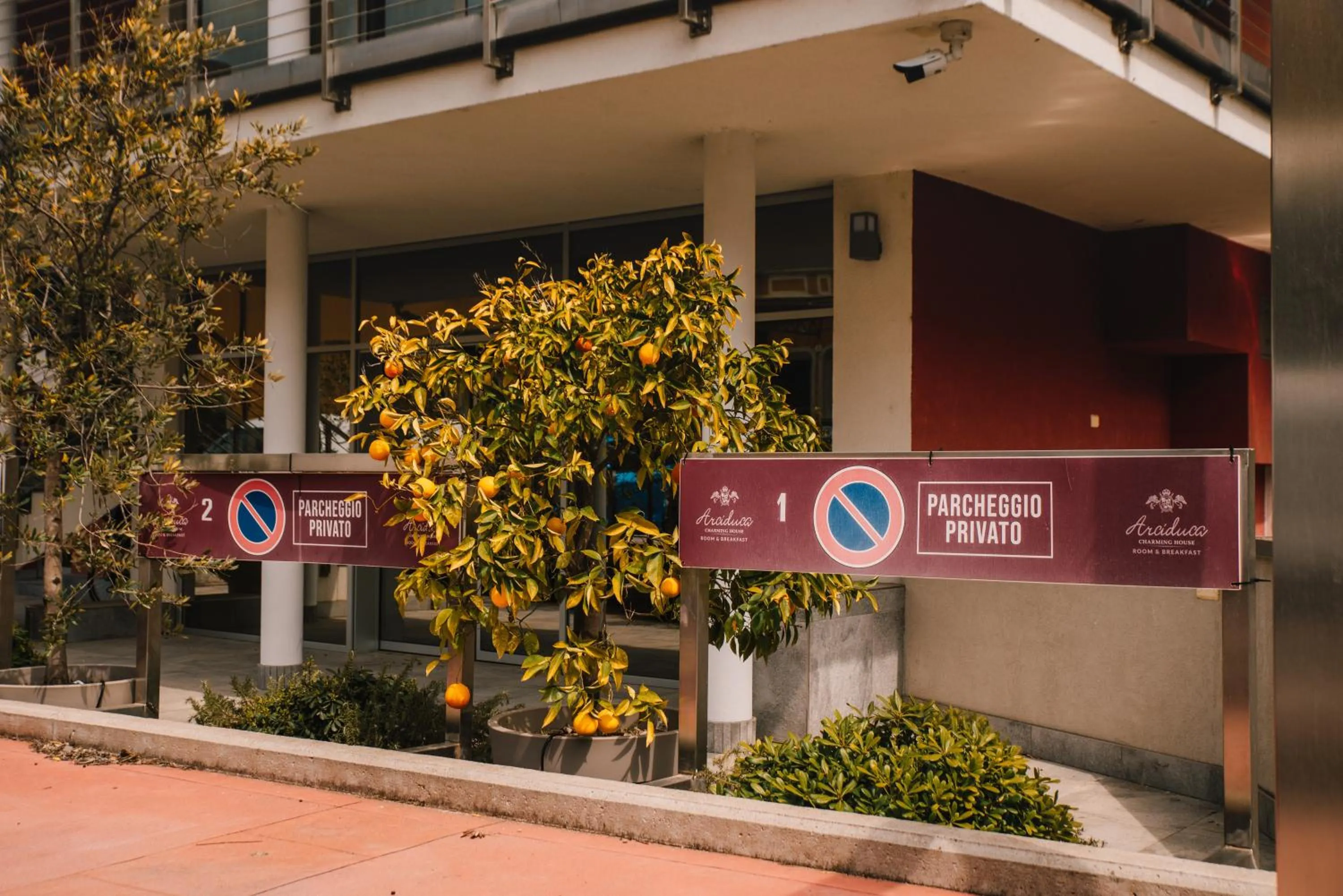 Parking in Arciduca Charming House Room & Breakfast