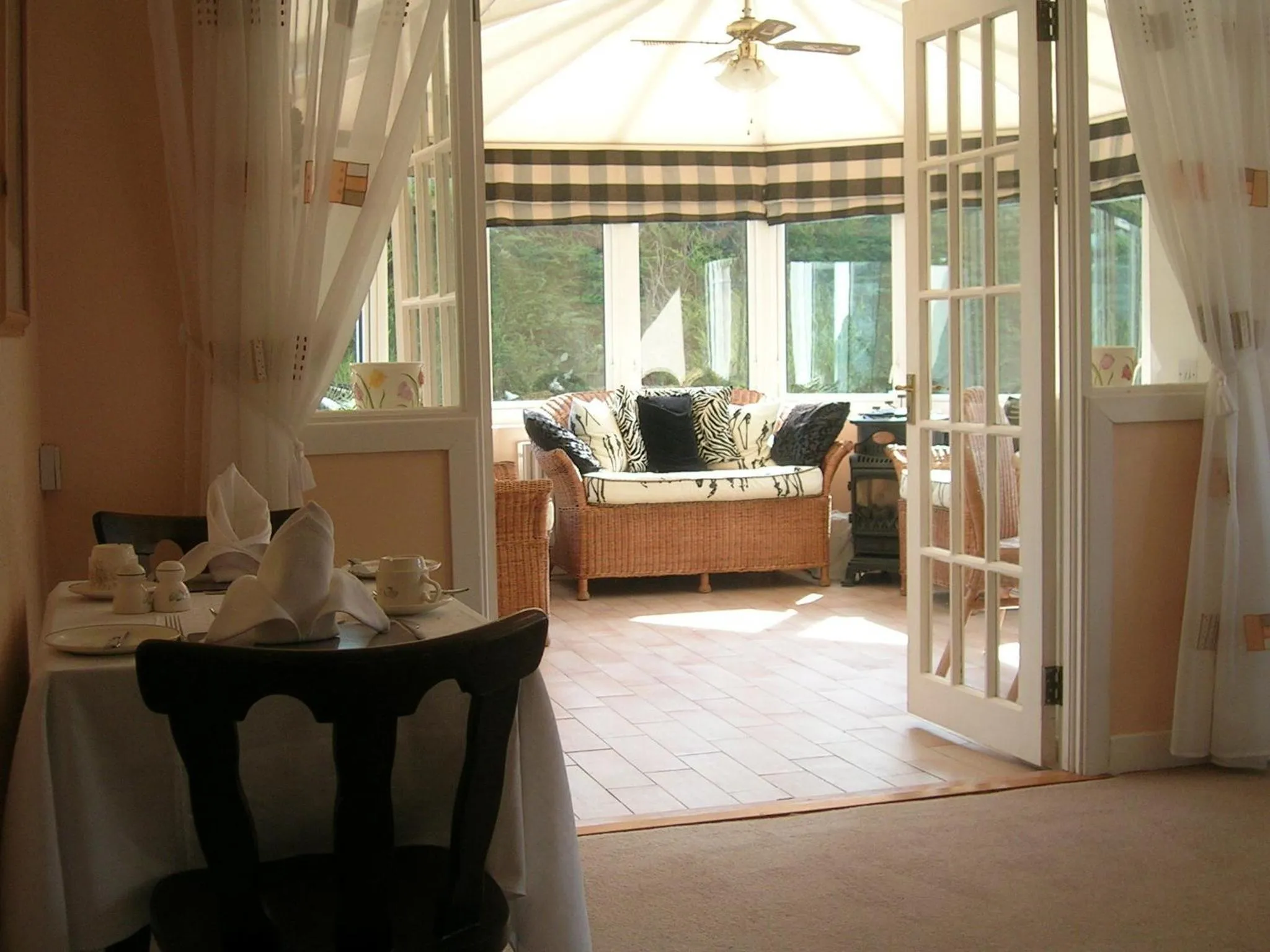 Dining area in Glen na Smole