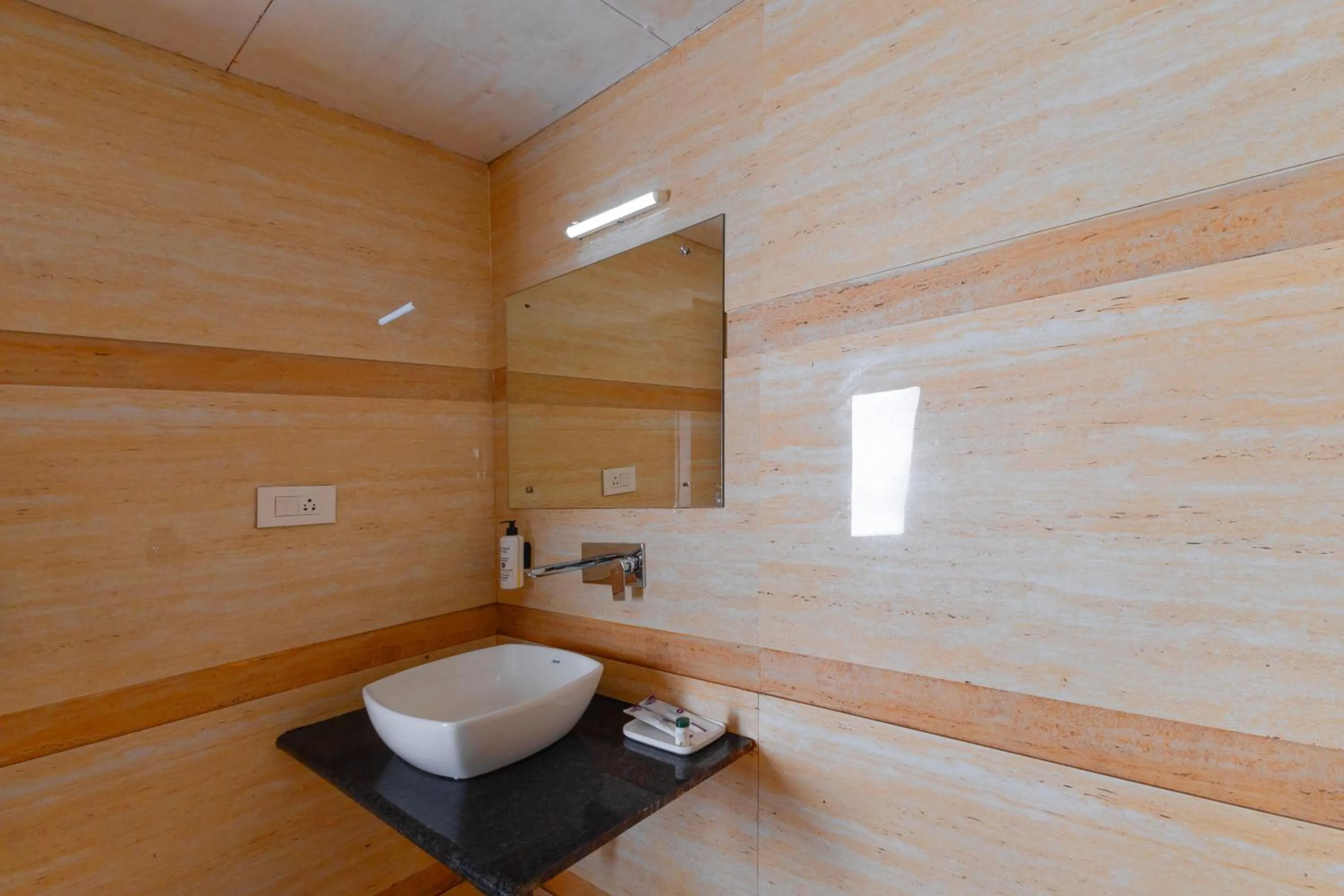 Bathroom in Yashshree Sanderling Mall Road