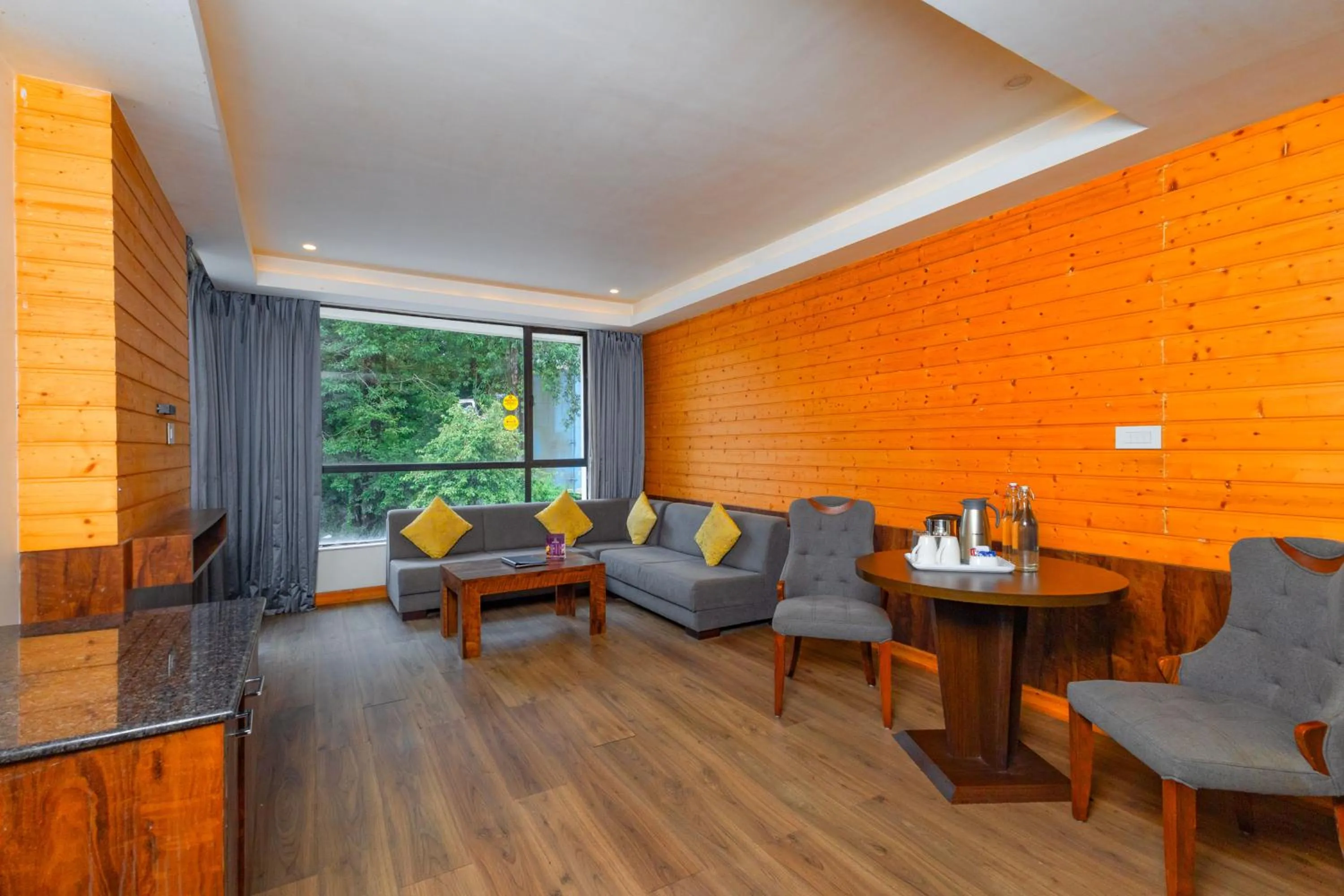 Living room in Yashshree Sanderling Mall Road