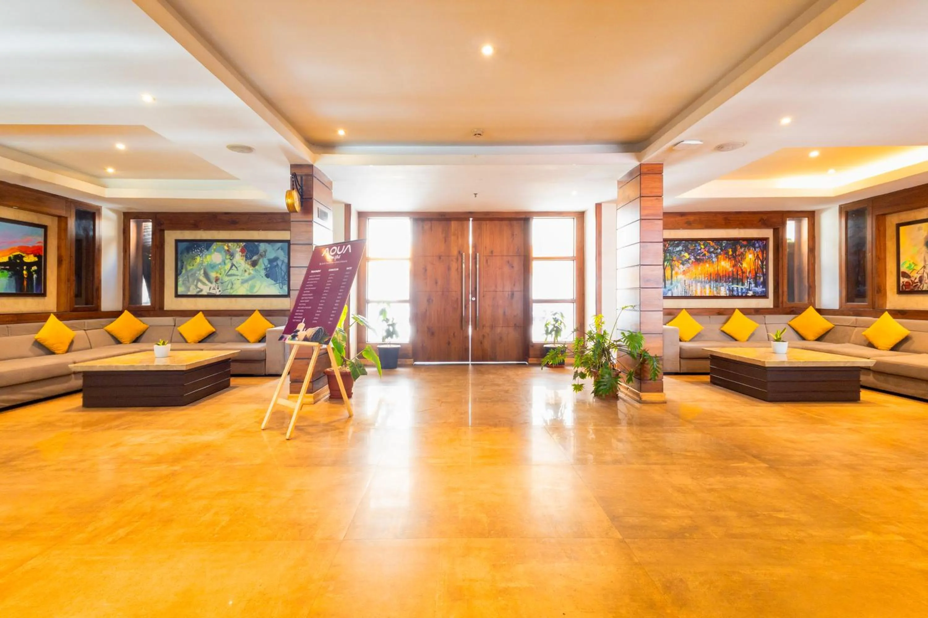 Lobby or reception in Yashshree Sanderling Mall Road