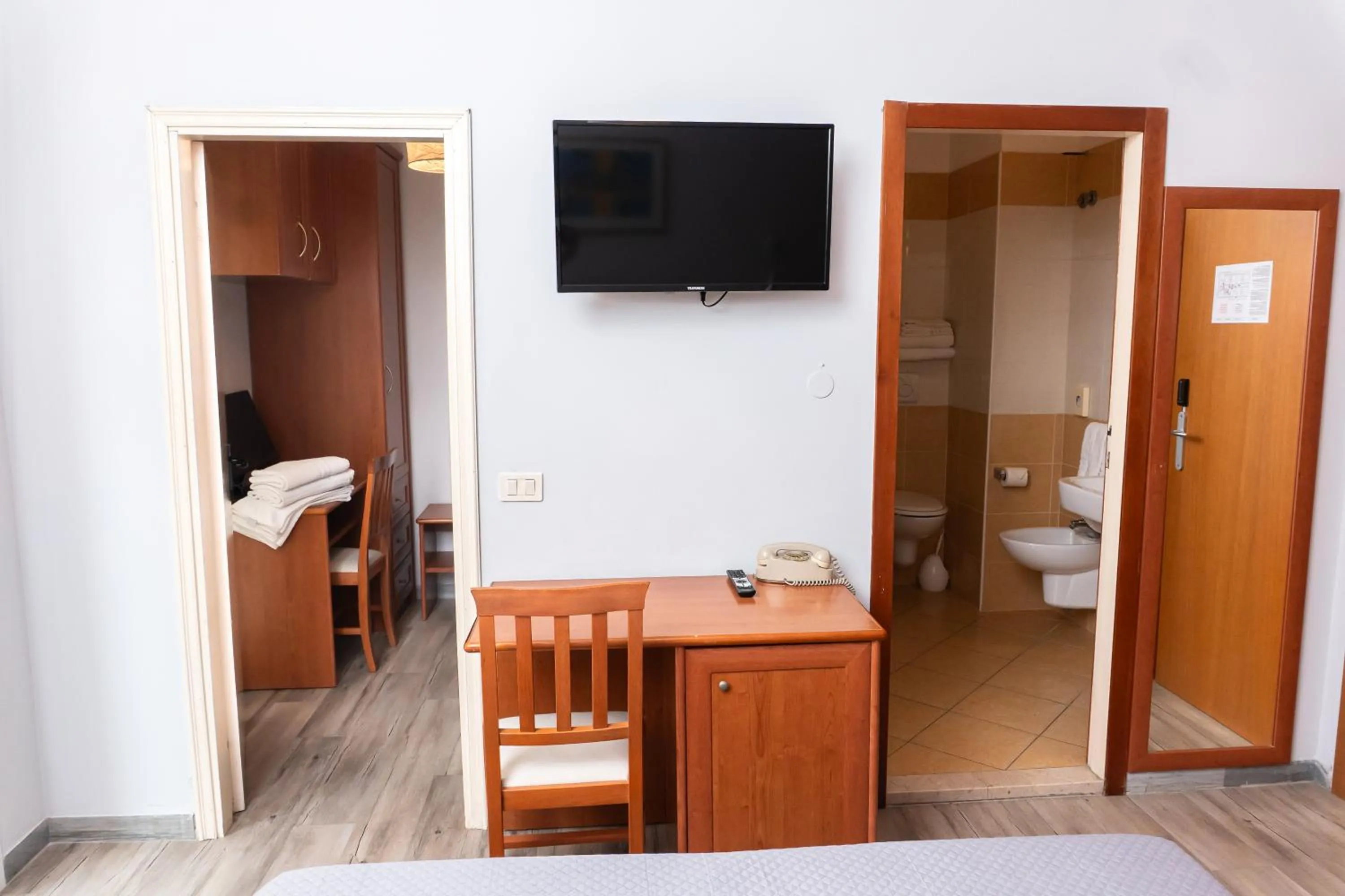 Bedroom in Hotel Mirabella