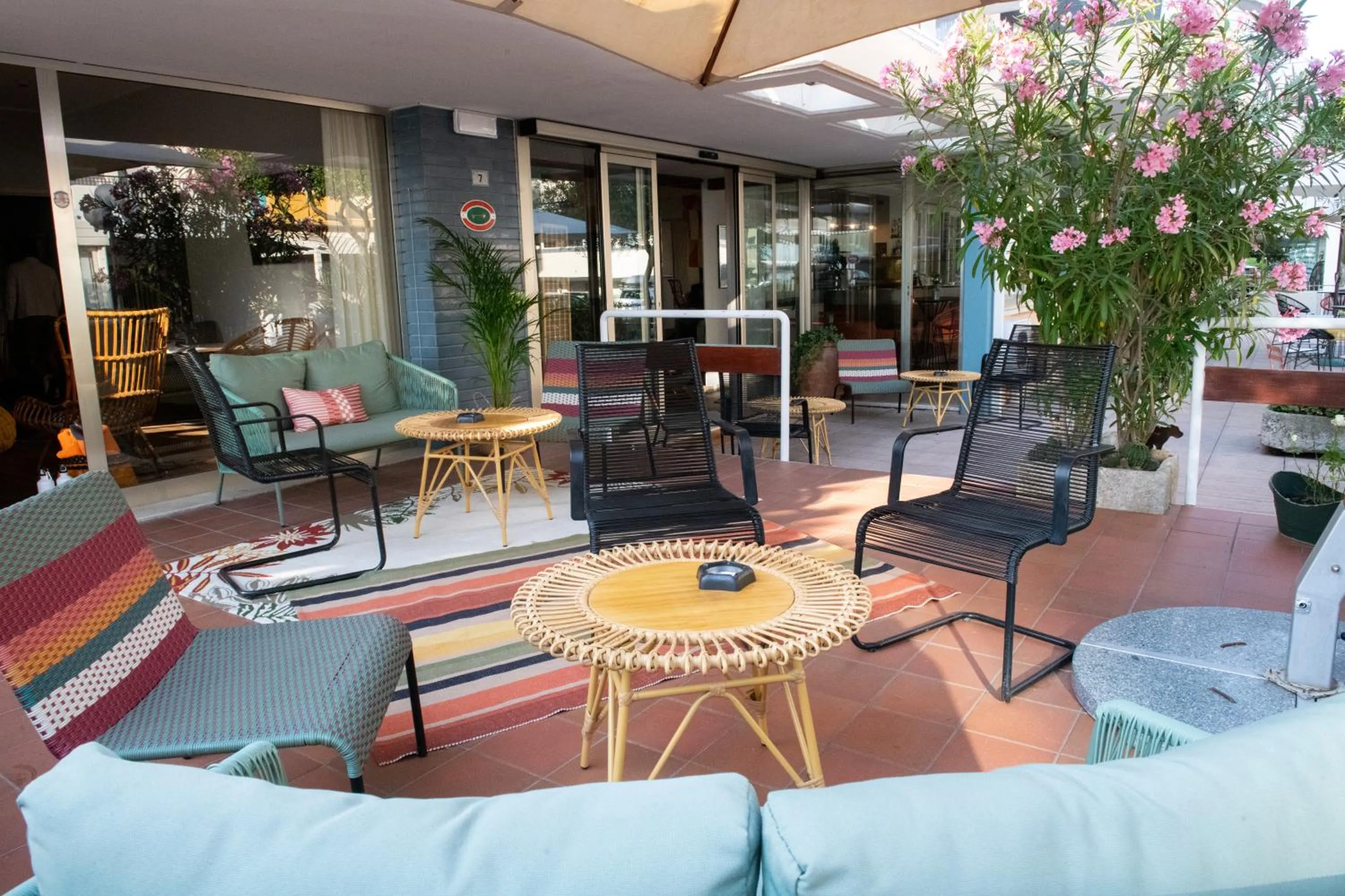 Patio in Hotel Mirabella