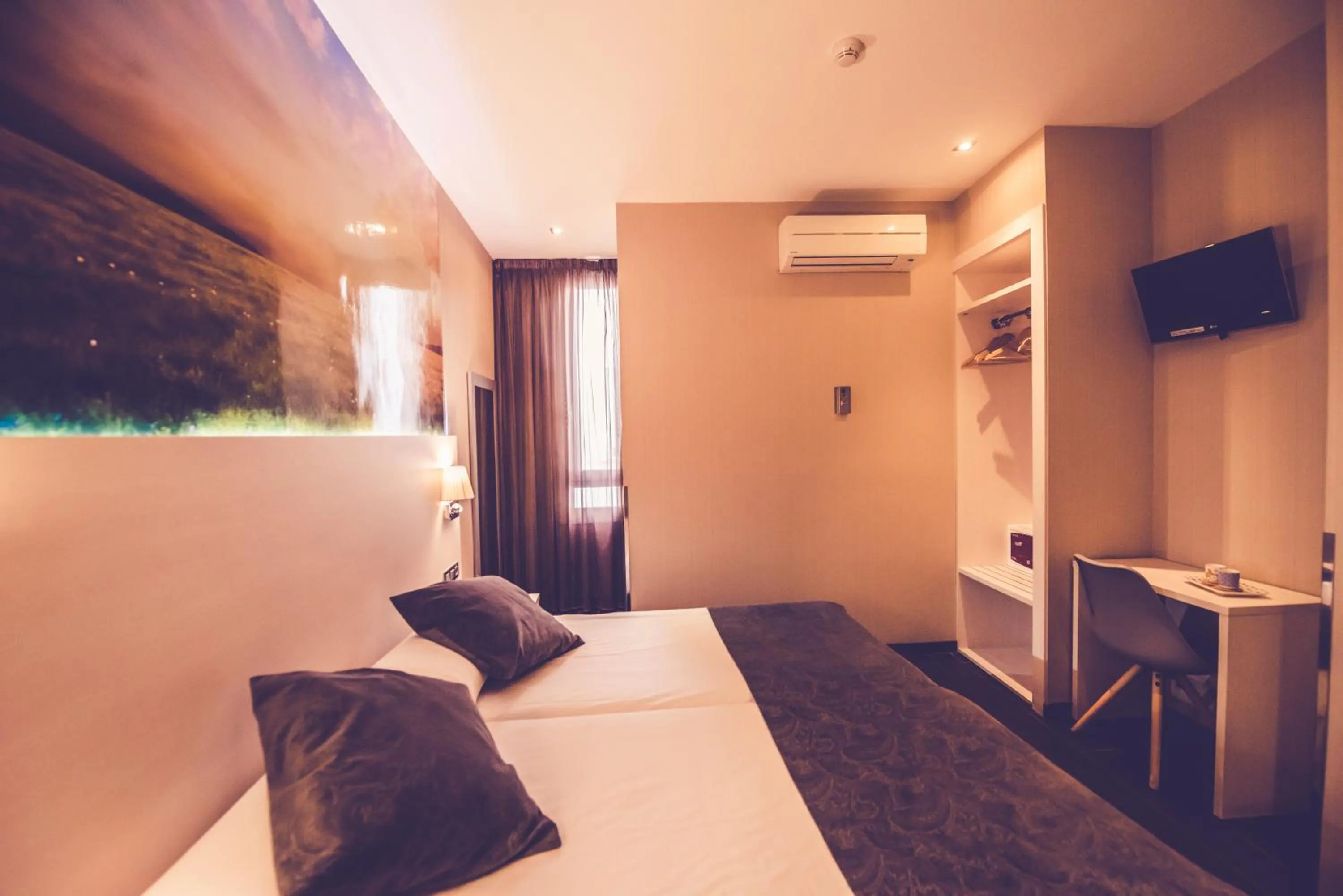 Photo of the whole room, Bed in Hostal Prado