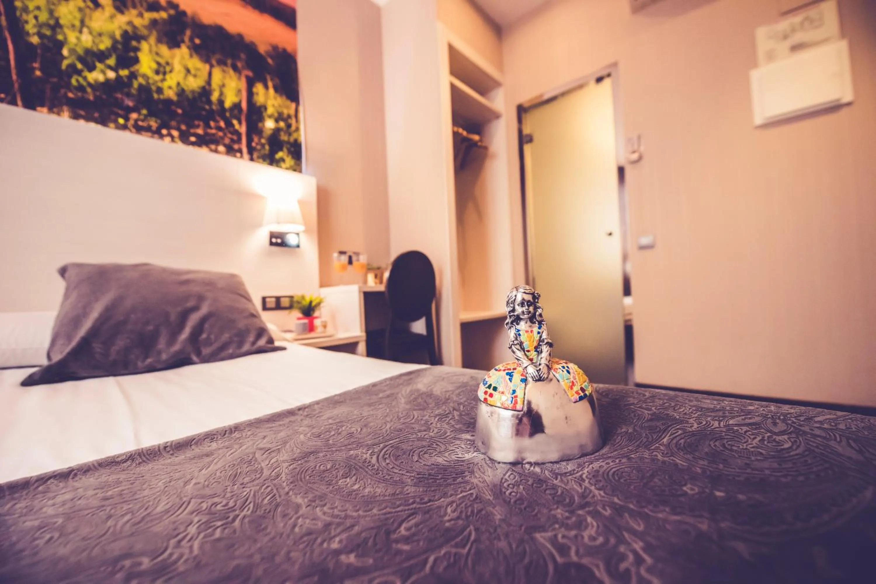 Decorative detail, Bed in Hostal Prado