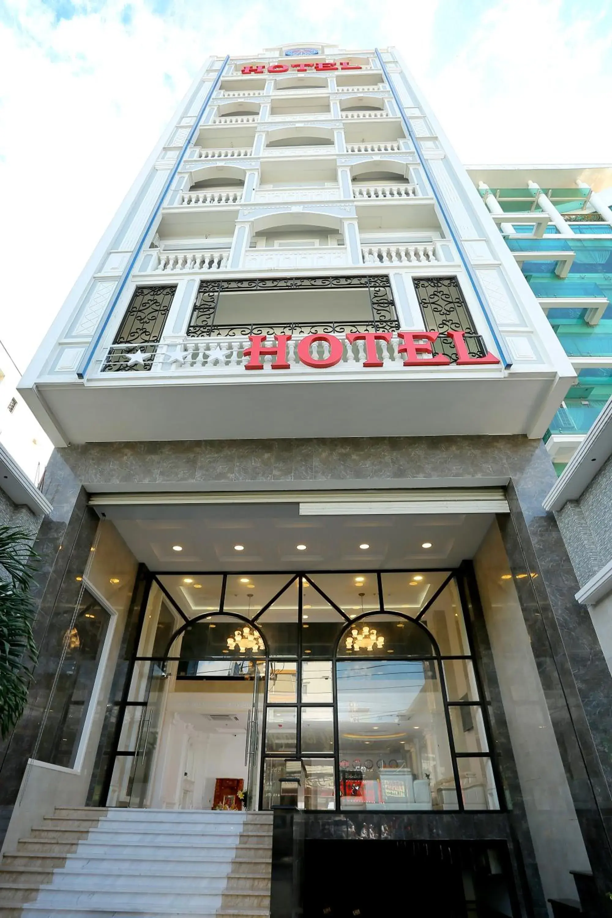 C'Lavie Hotel - Saigon Airport Hotel C'Lavie Hotel - Saigon Airport Hotel