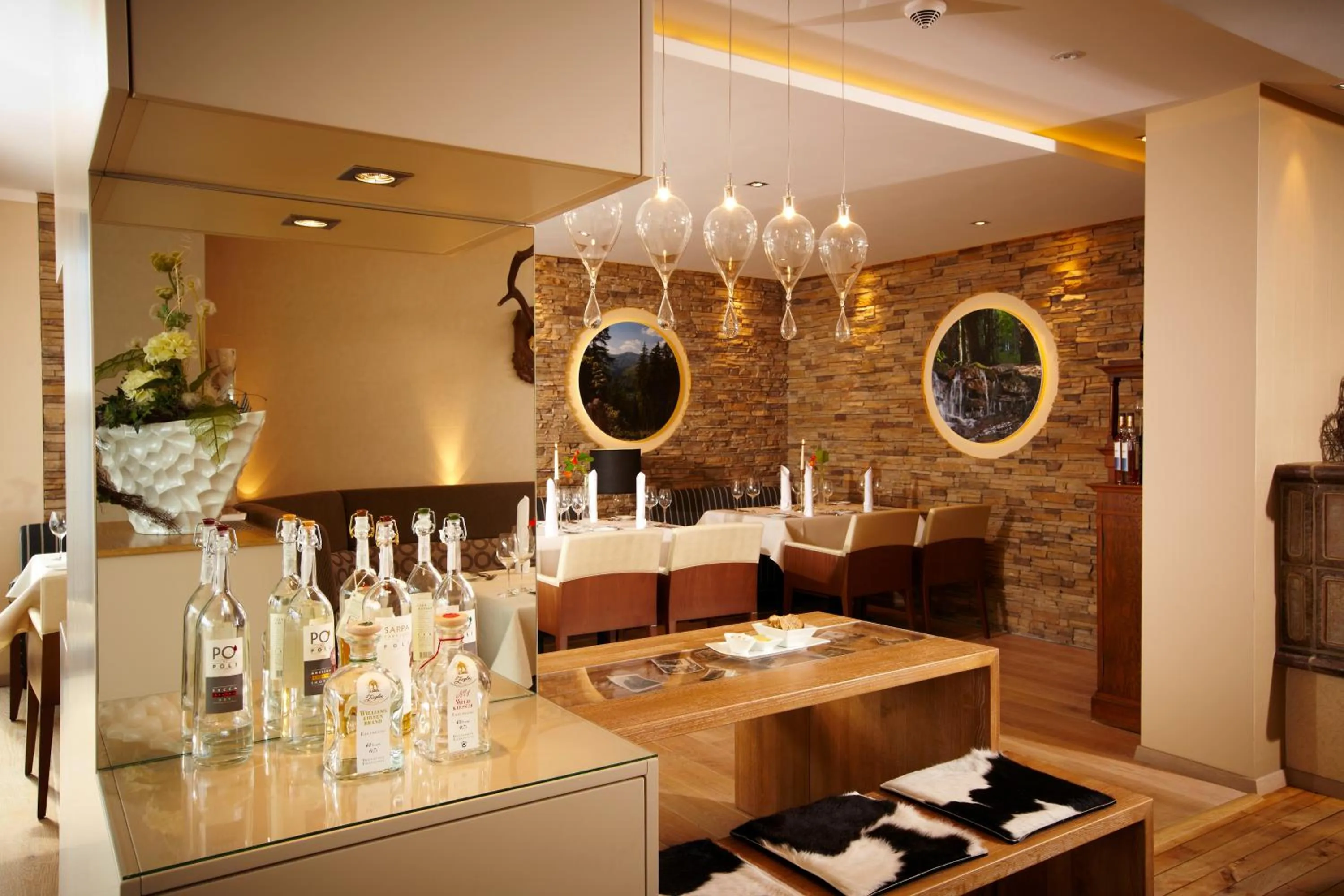 Restaurant/places to eat in Müllers Landhotel