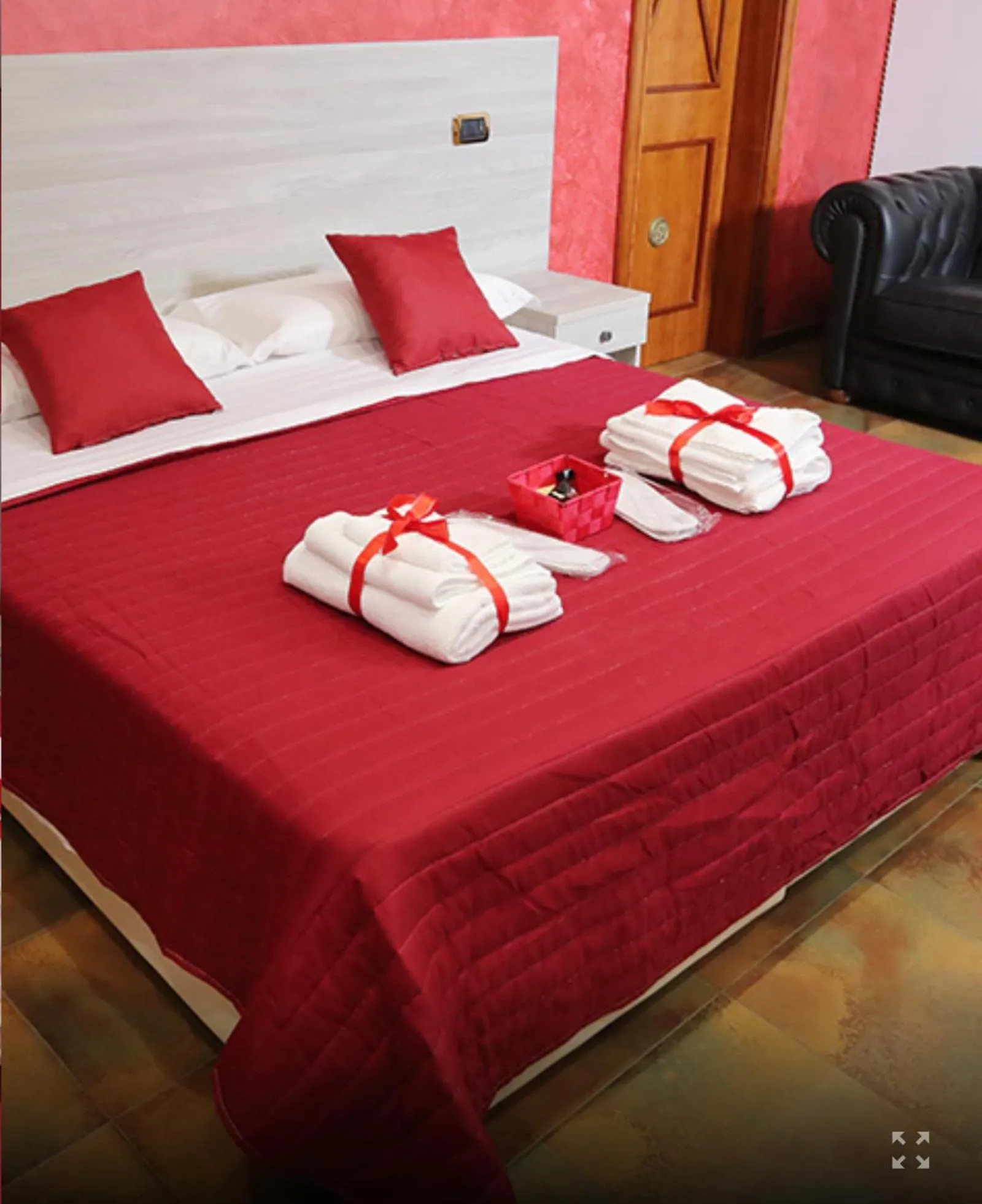 Bed in Policlinico Happy Home