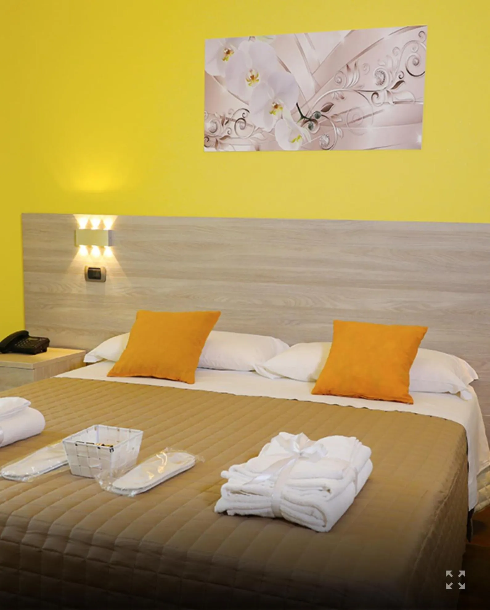 Bed in Policlinico Happy Home