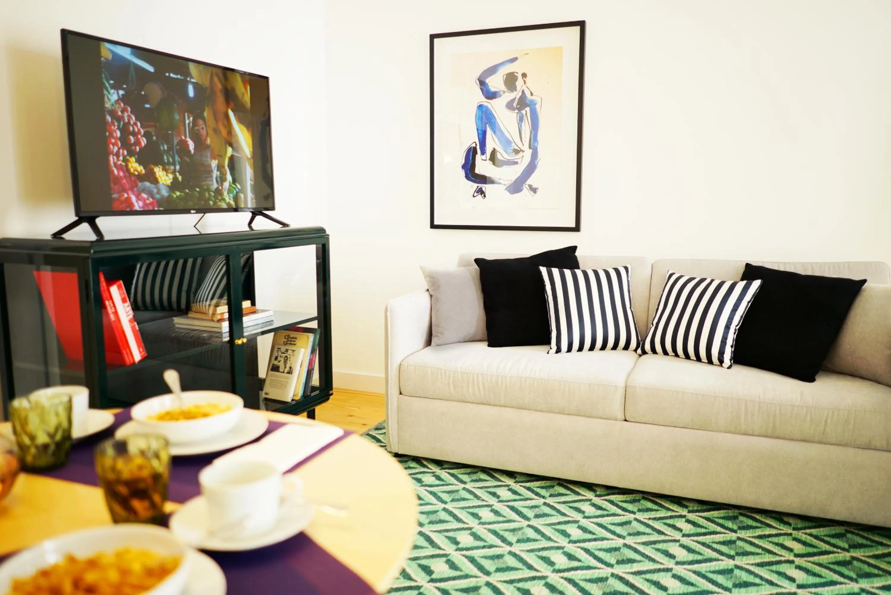 TV and multimedia in Casas da Baixa - Vila Intendente