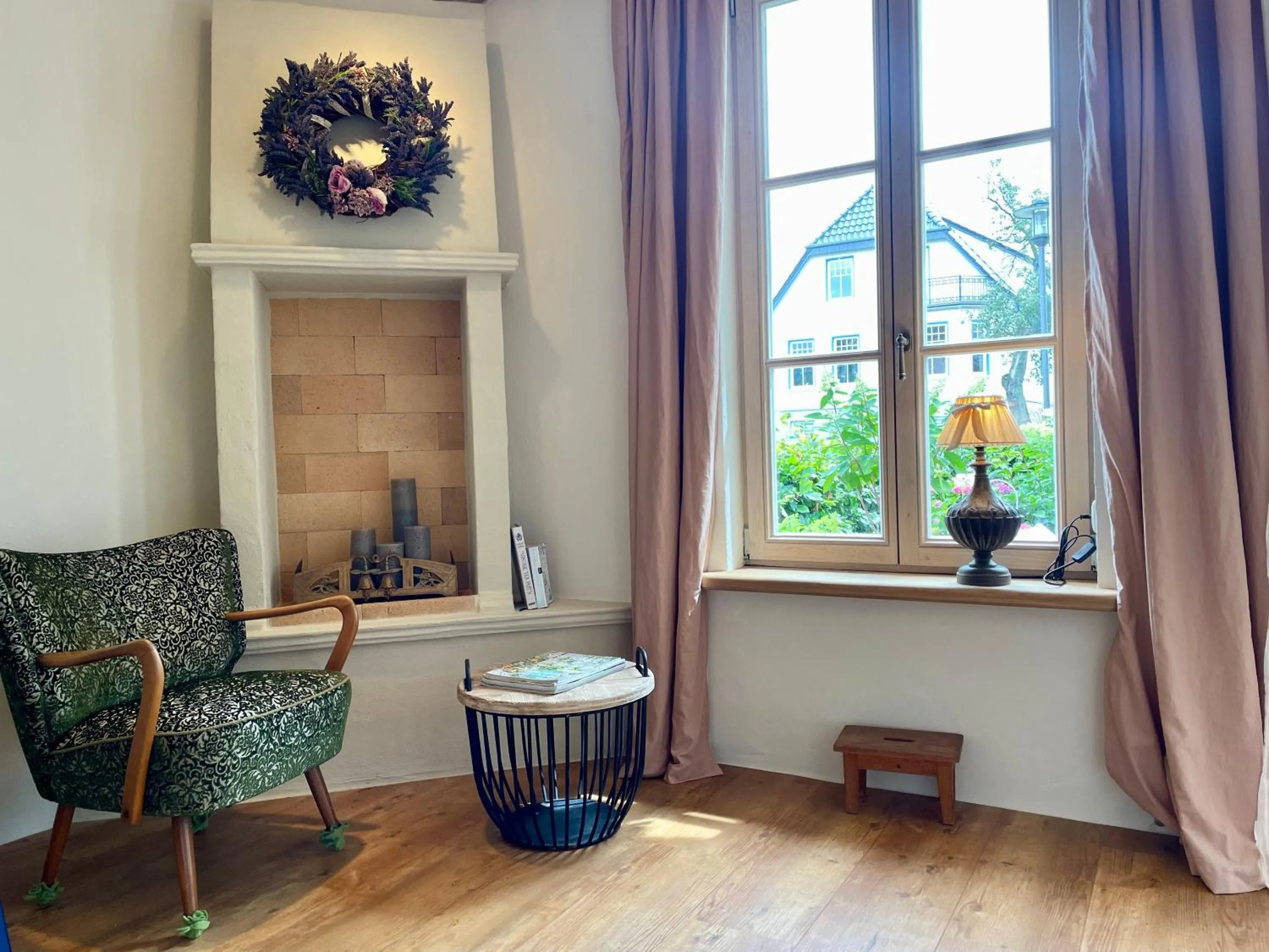 Photo of the whole room in Weißt Du noch - Gästehäuser & Suiten