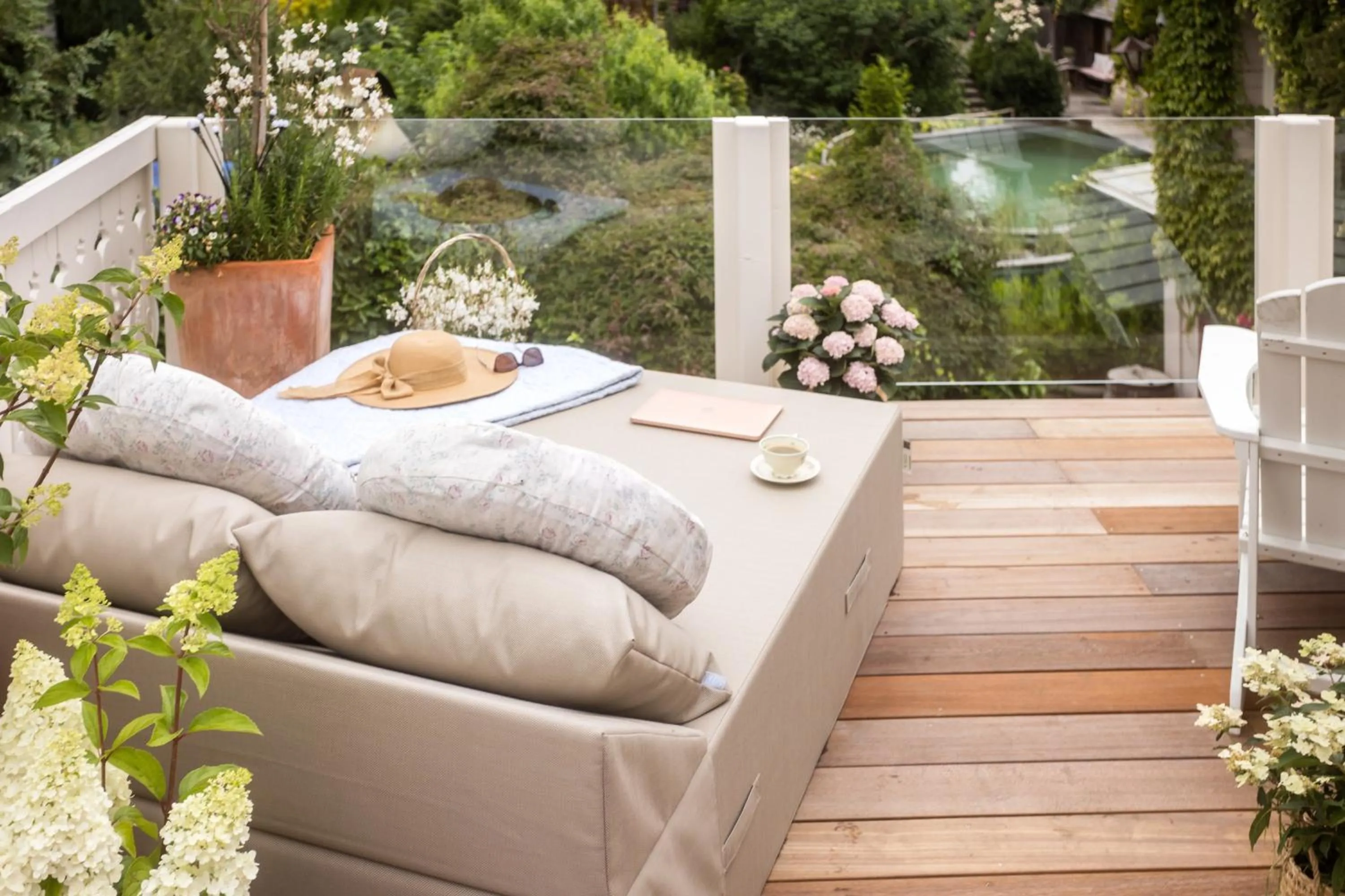 Balcony/Terrace in Weißt Du noch - Gästehäuser & Suiten