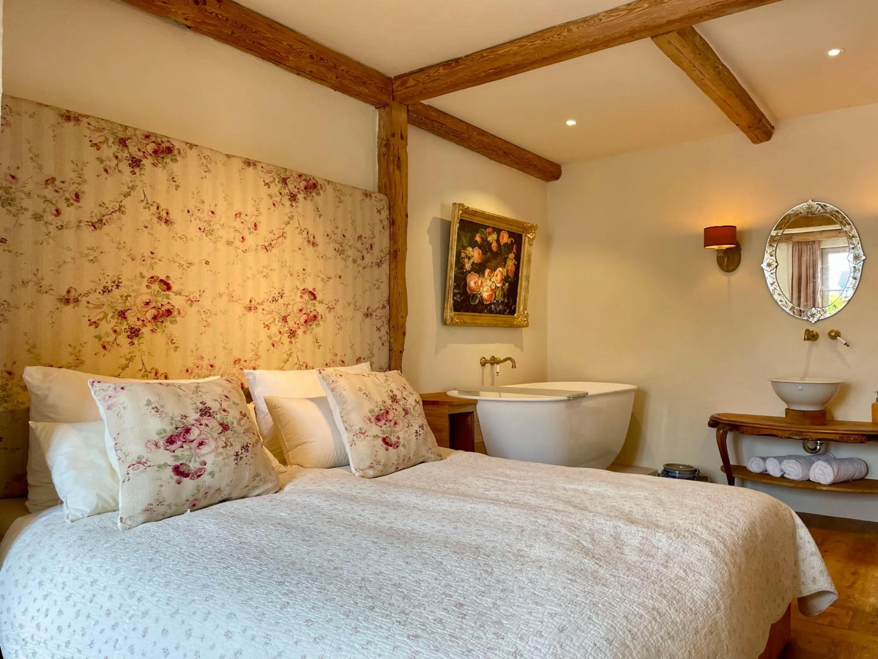 Bedroom, Bed in Weißt Du noch - Gästehäuser & Suiten