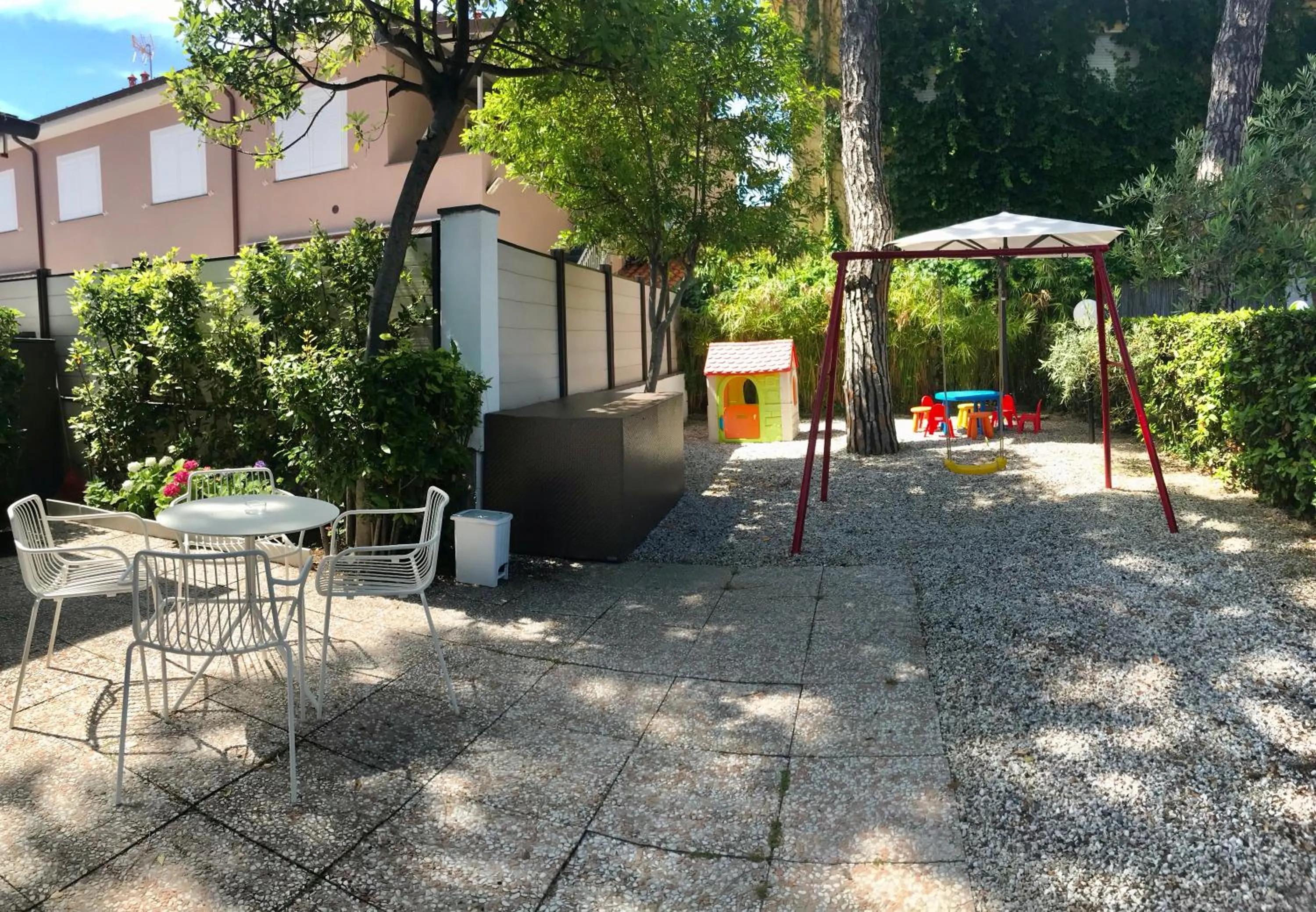 Garden in Hotel Milton