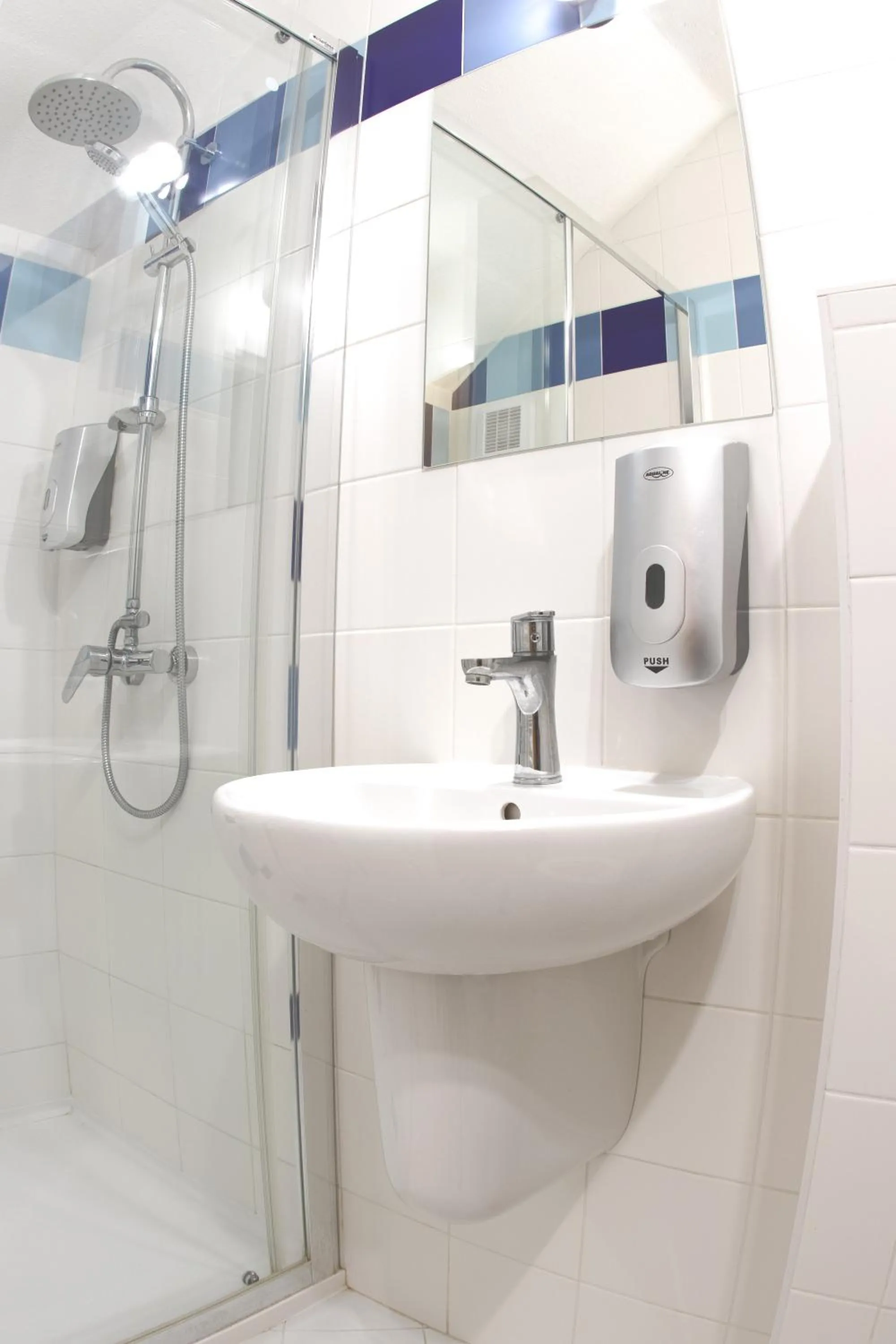 Bathroom in Hotel Kácov