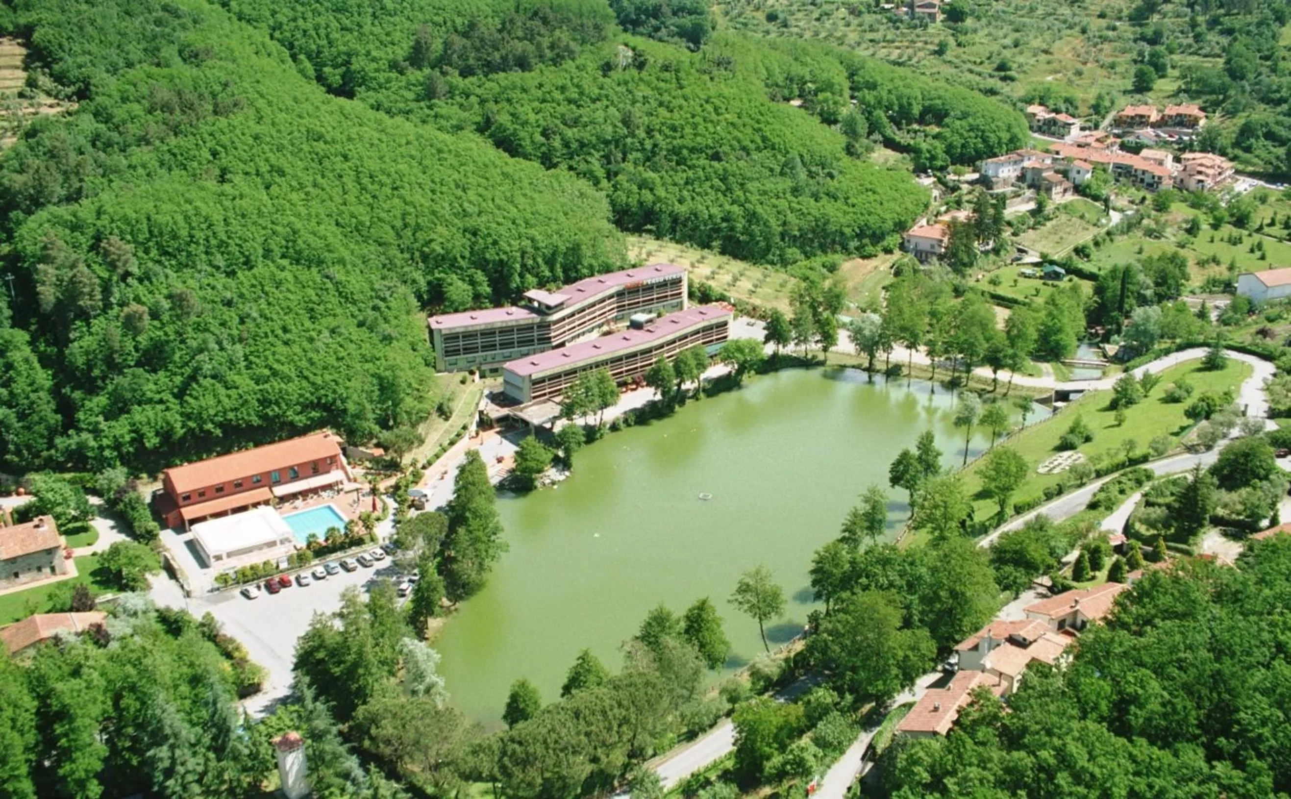 Property building in Hotel Lago Verde