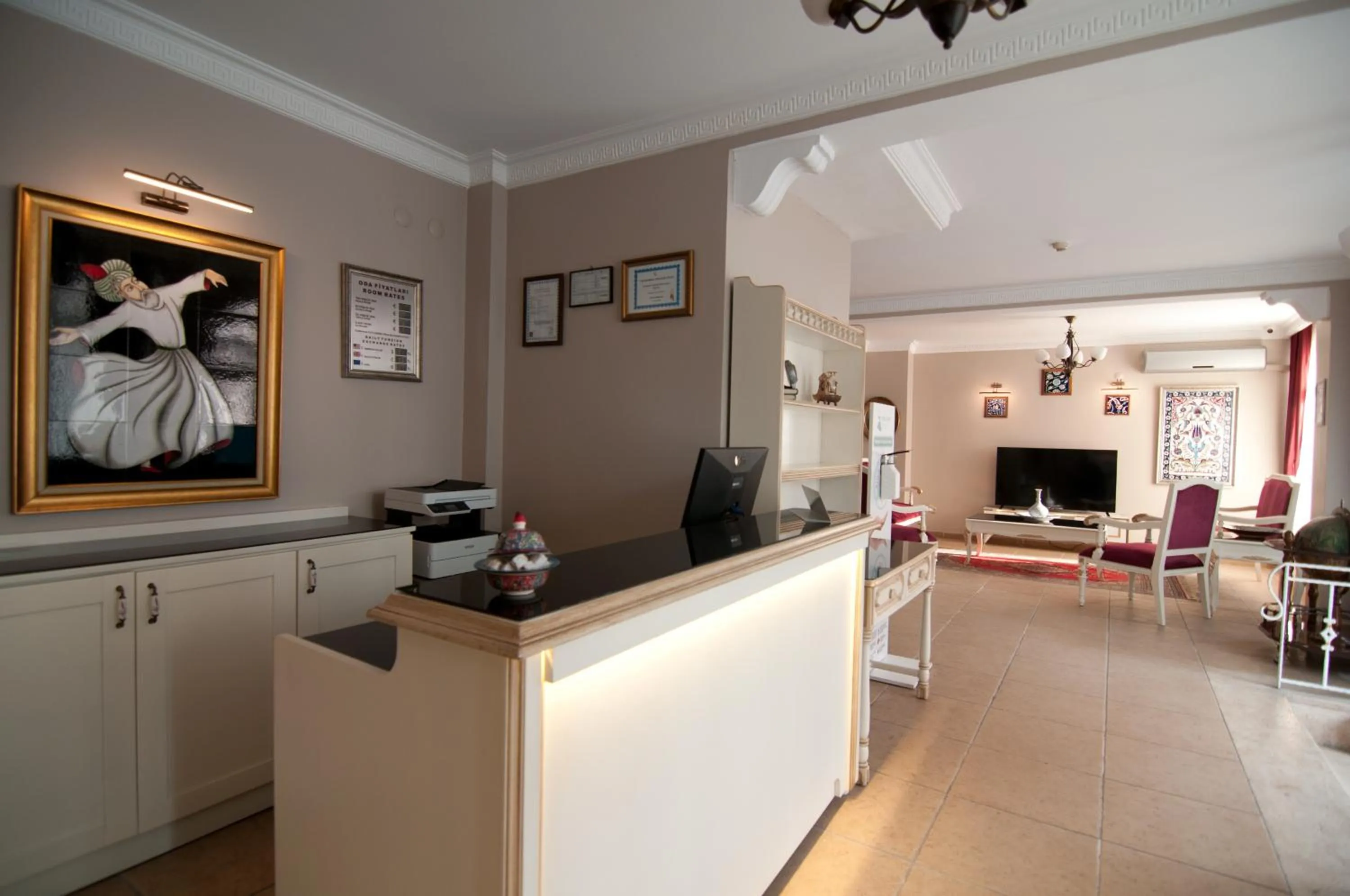 Lobby or reception in Mevlana Hotel