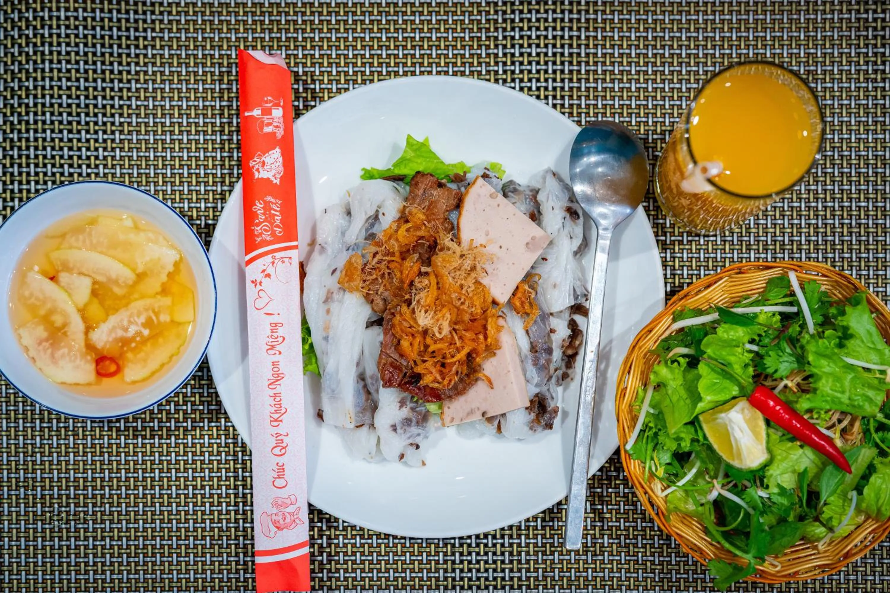 Breakfast in Cani Beach House