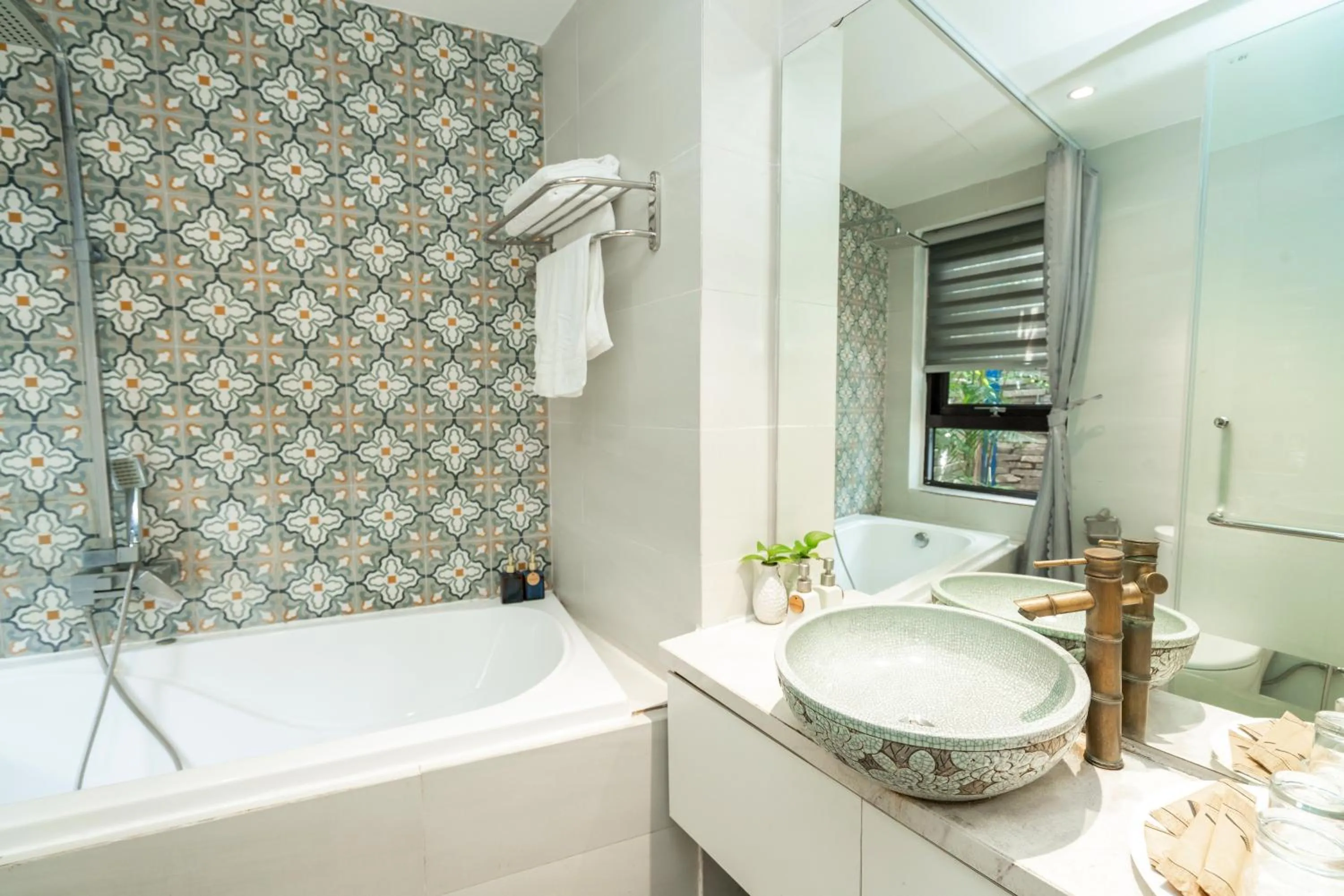 Shower in Cani Beach House