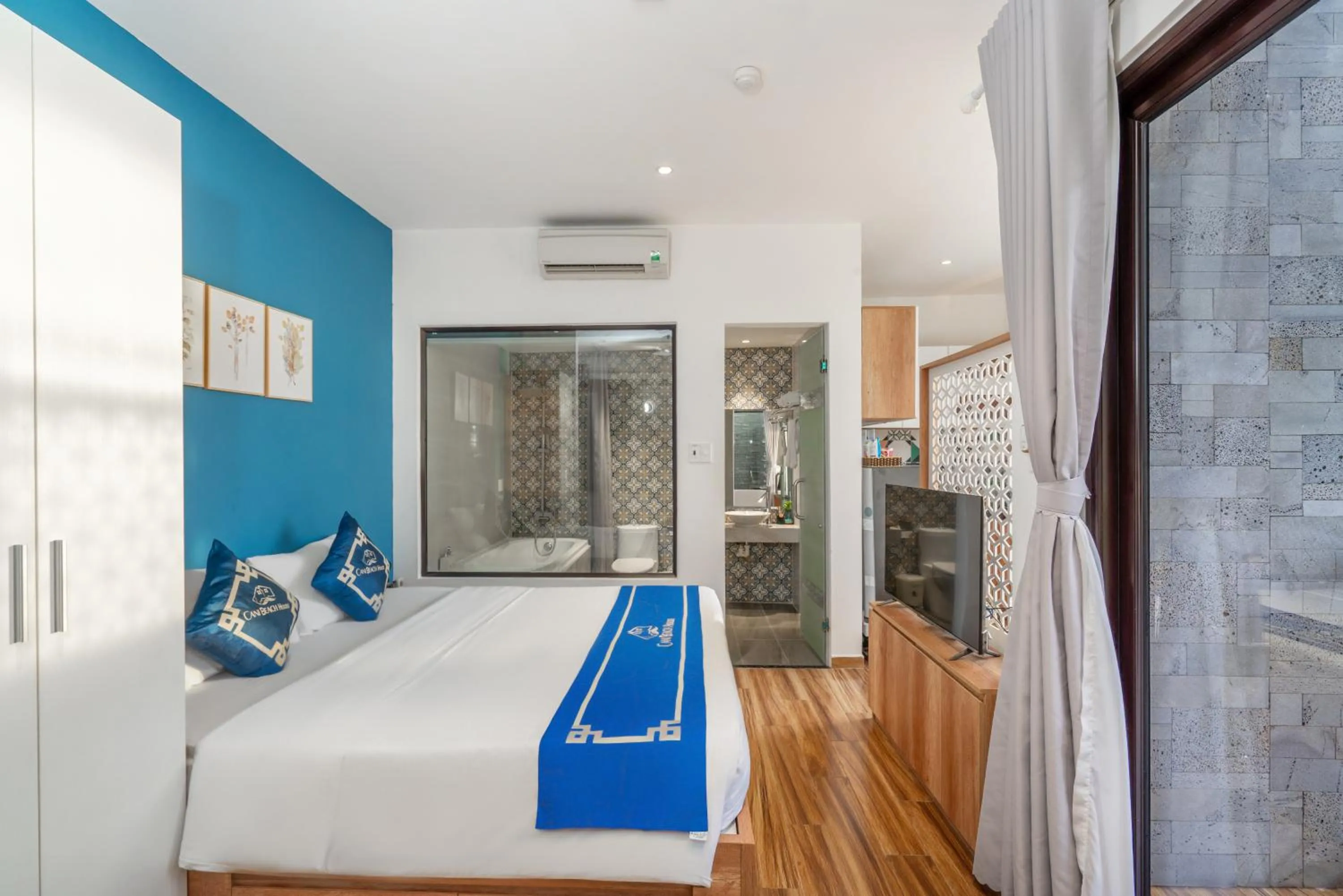 Photo of the whole room, Bed in Cani Beach House