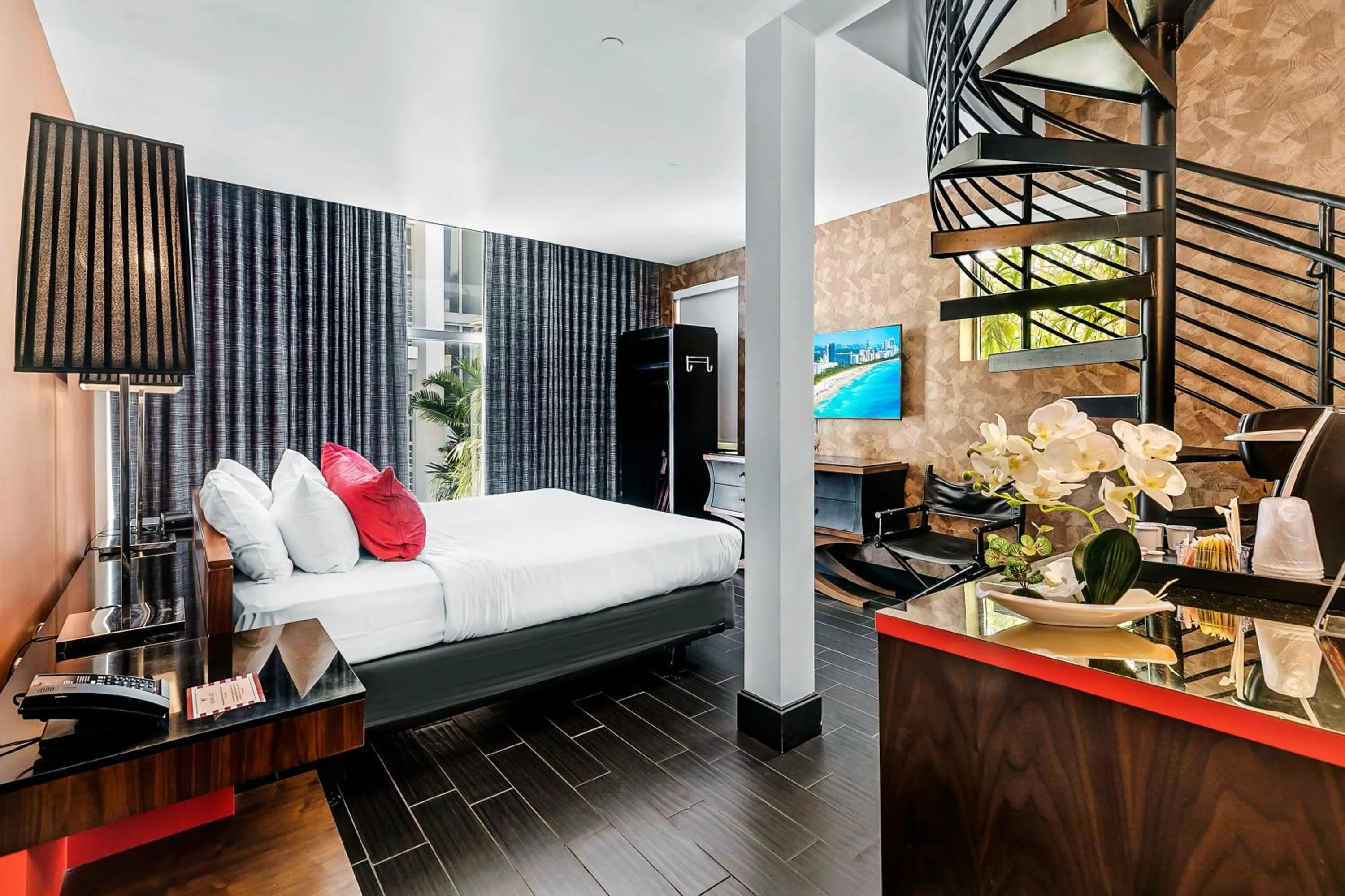 Bed in The Fairwind Hotel