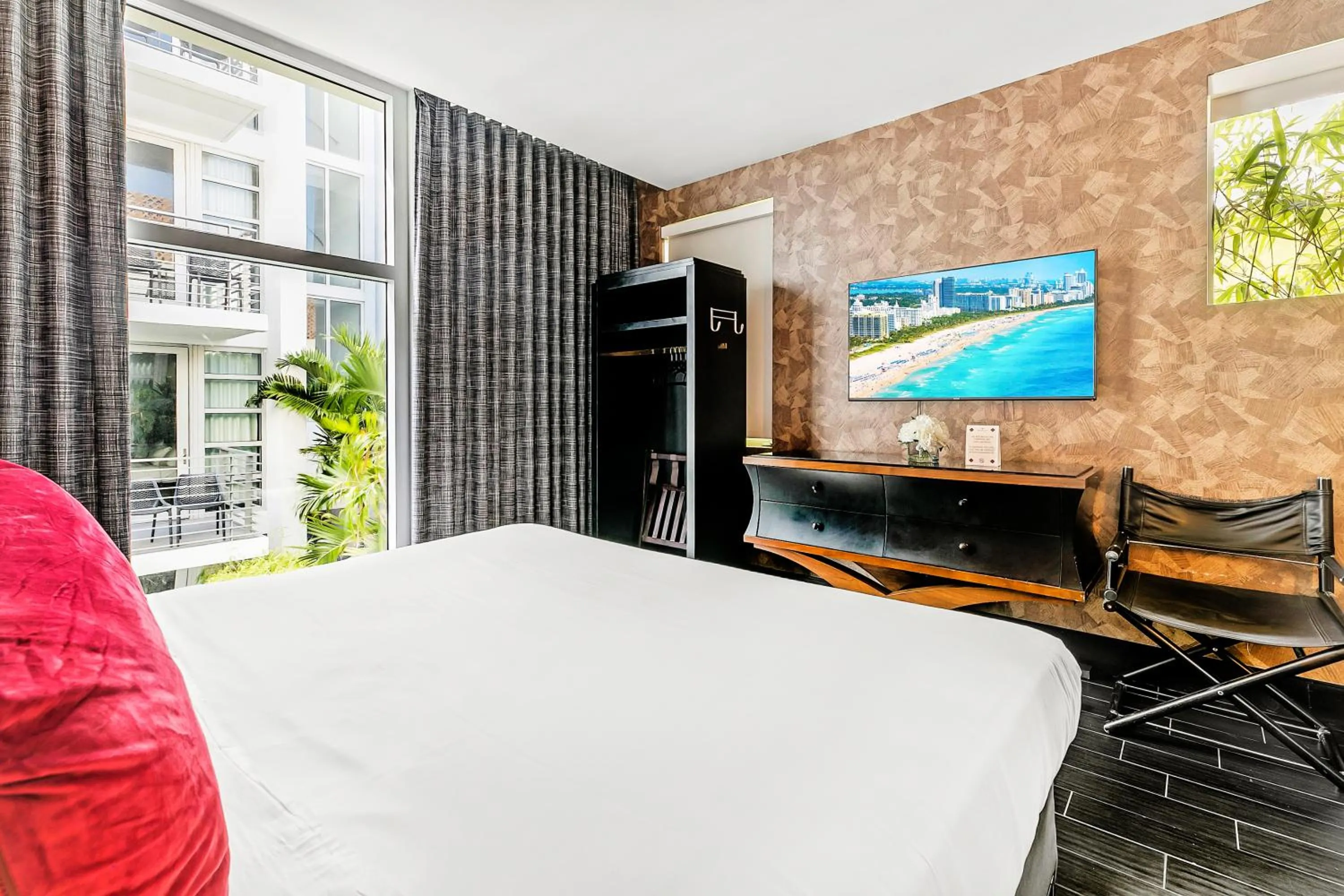 Bed in The Fairwind Hotel