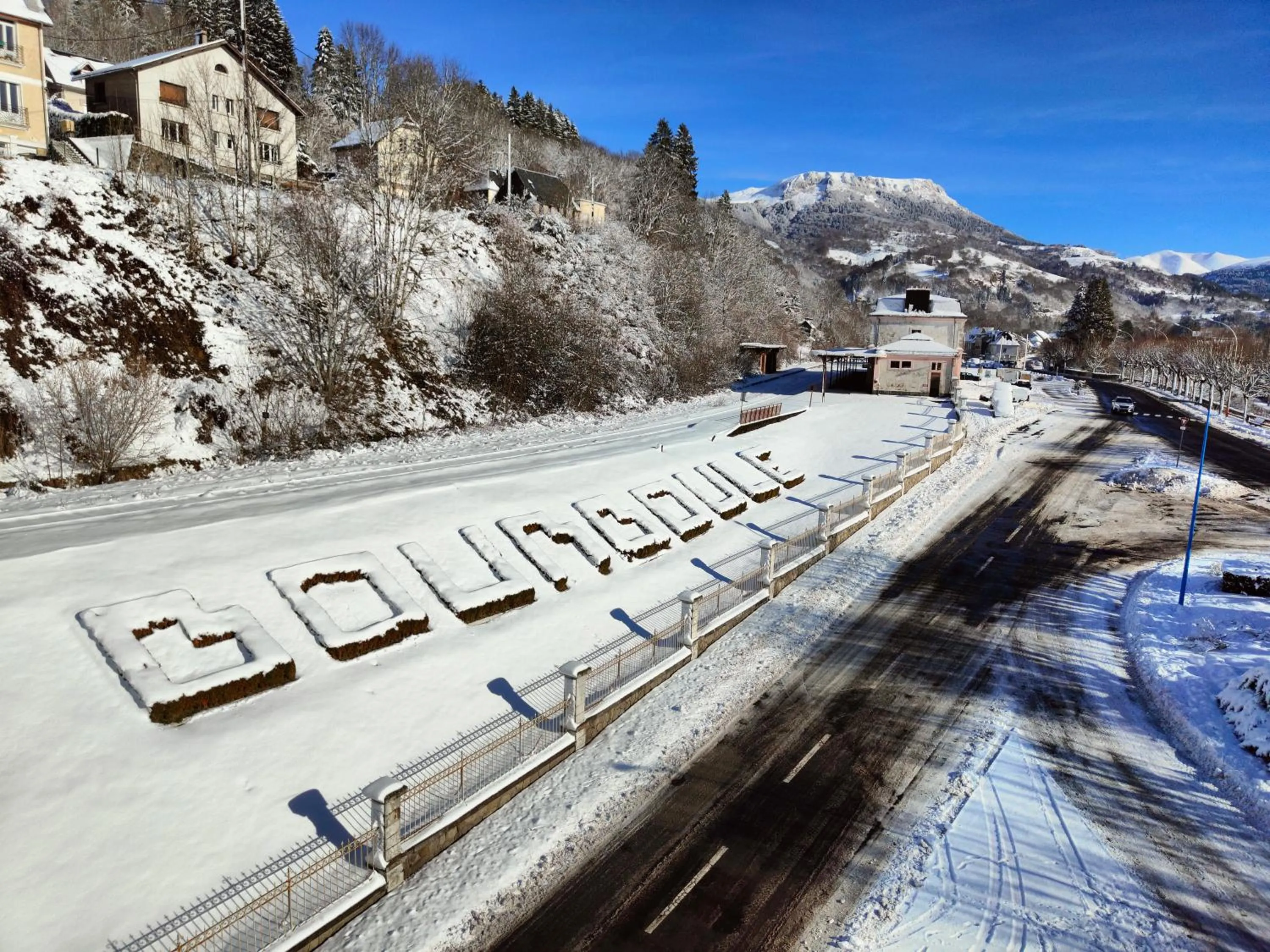 City view in Hotel Au Val Doré