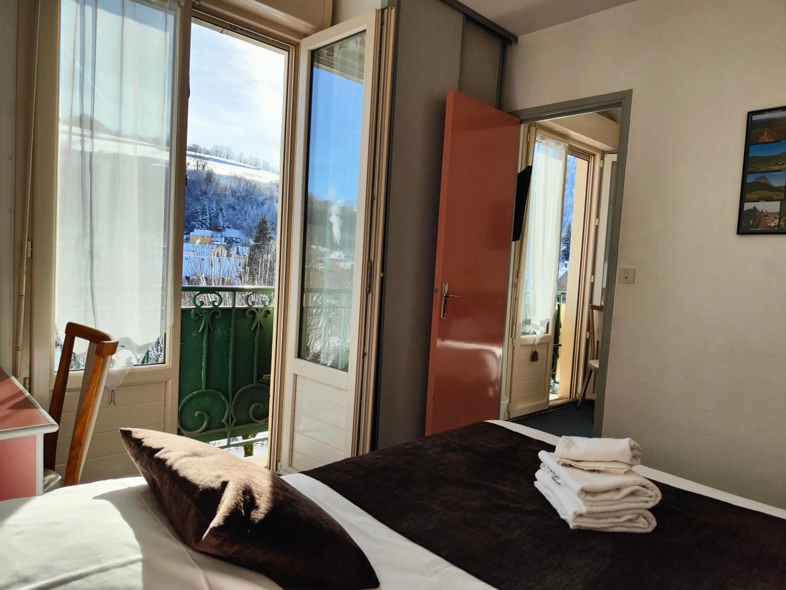 Bed in Hotel Au Val Doré